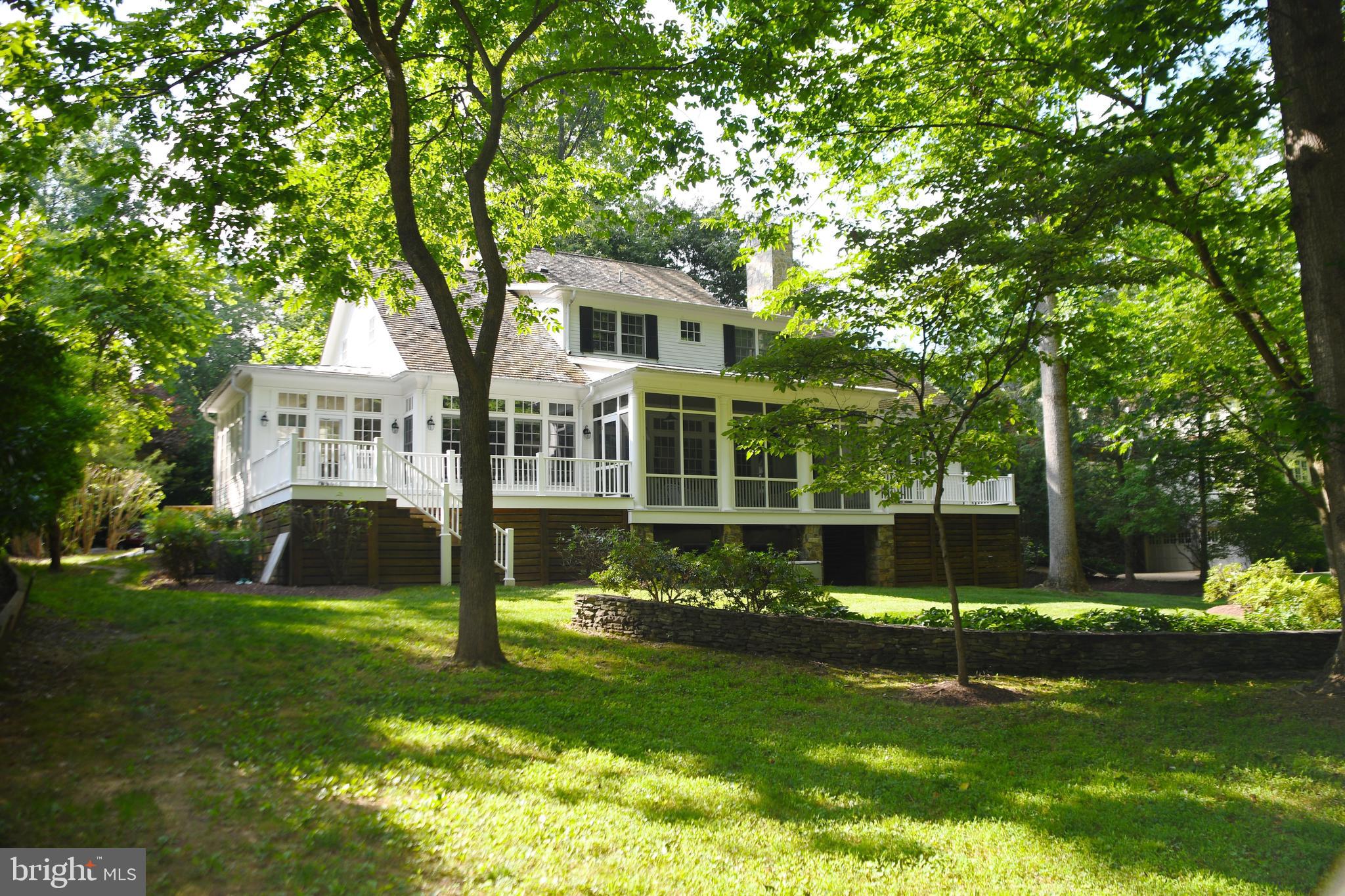 MERRY GO ROUND FARM - Residential