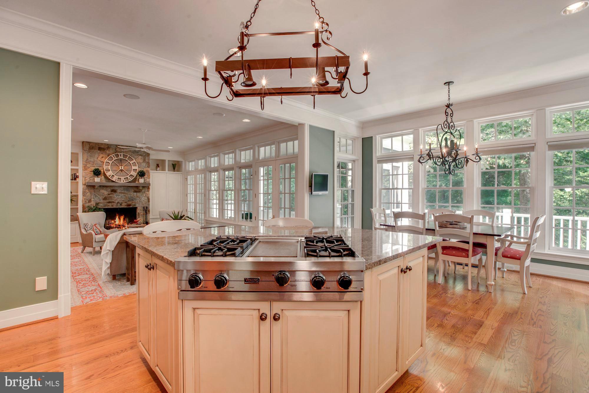 MERRY GO ROUND FARM - Residential