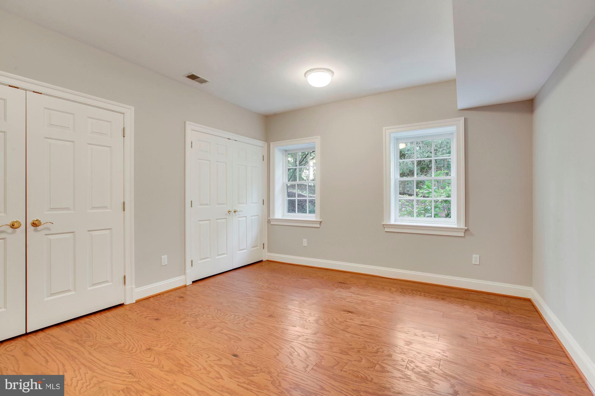 MERRY GO ROUND FARM - Residential