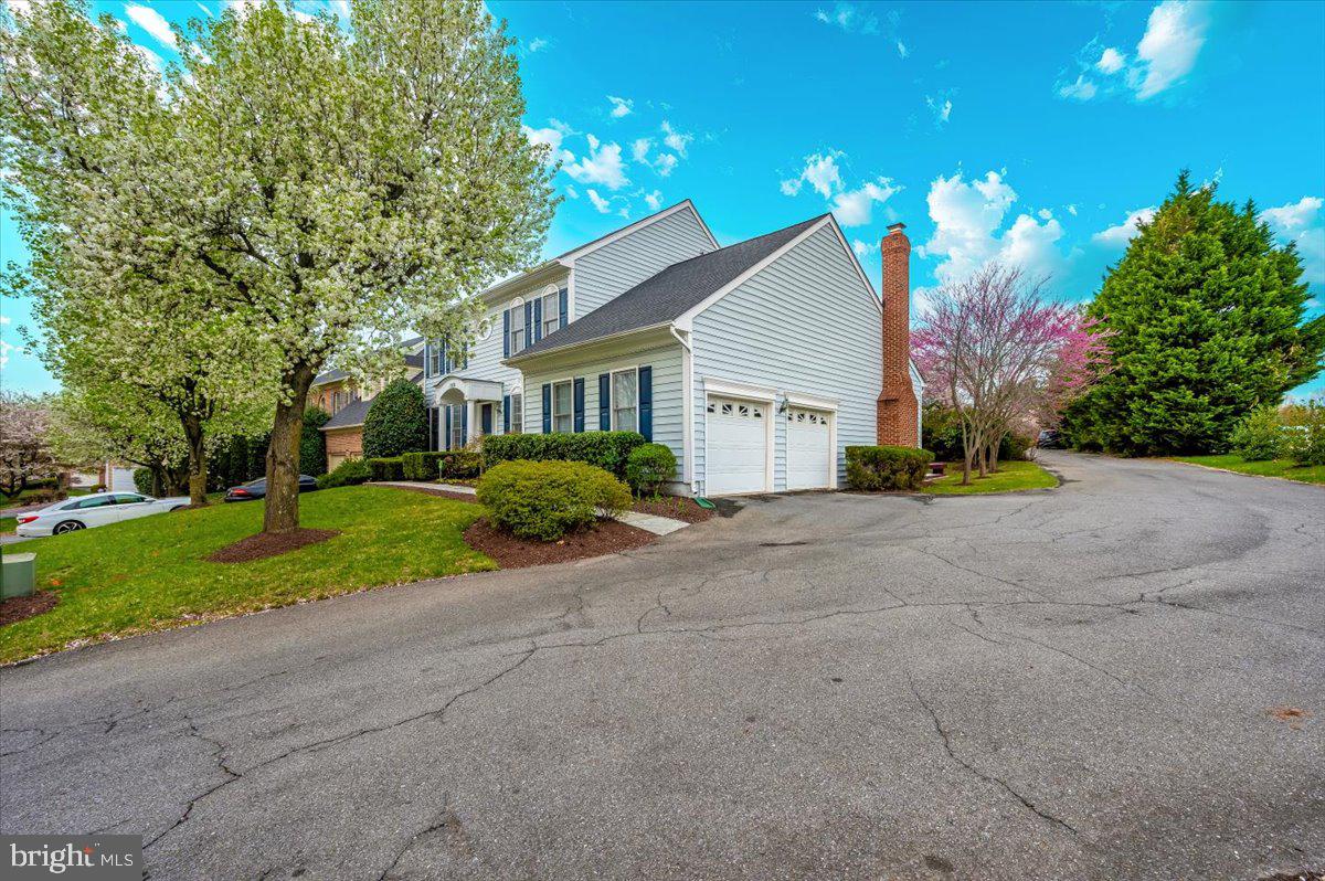 CLOPPERS MILL WEST - Residential