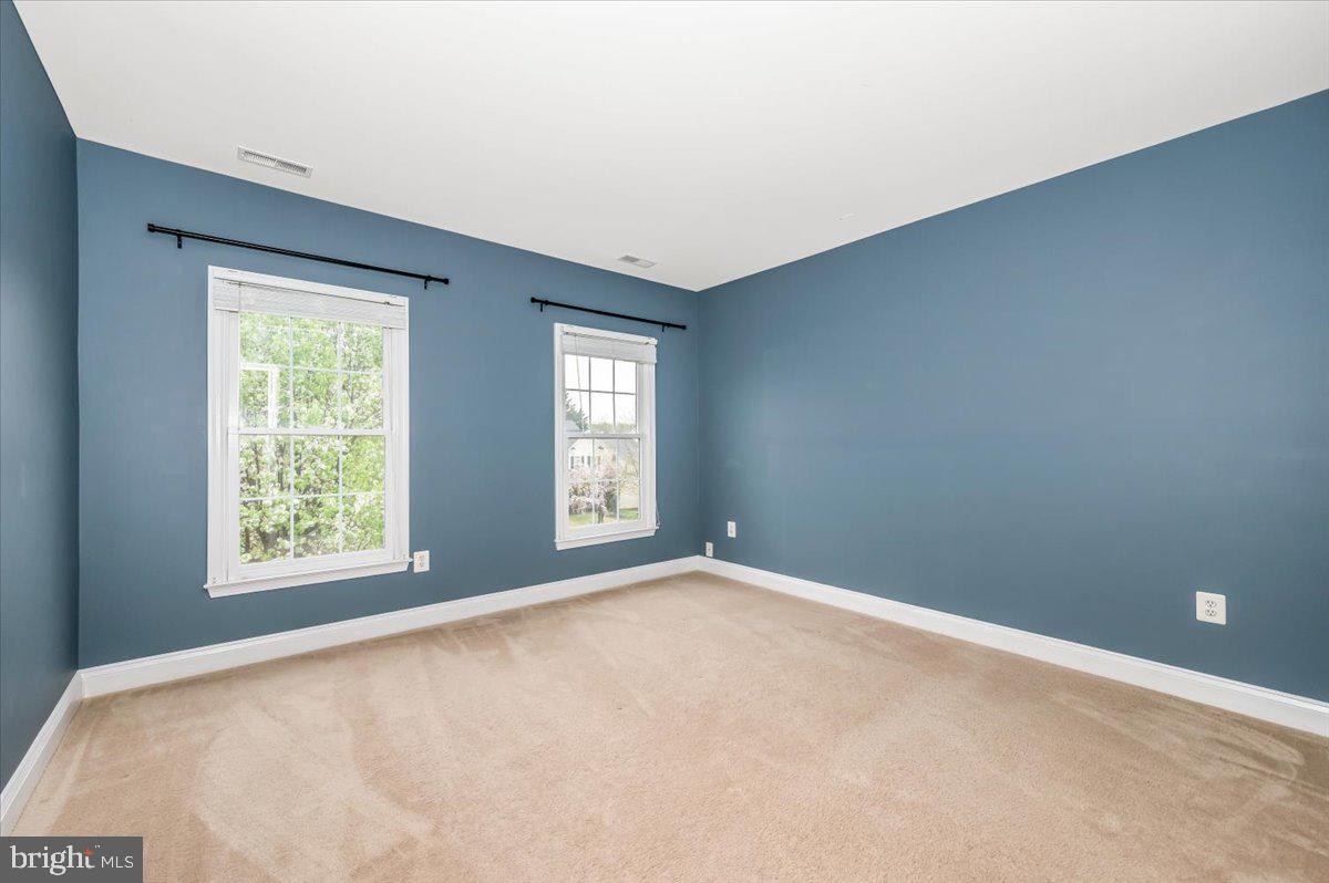 CLOPPERS MILL WEST - Residential