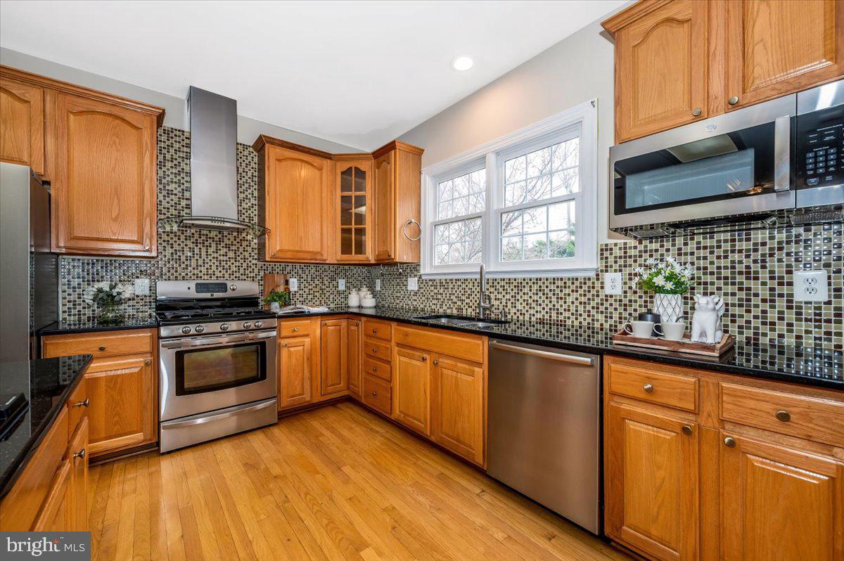 CLOPPERS MILL WEST - Residential