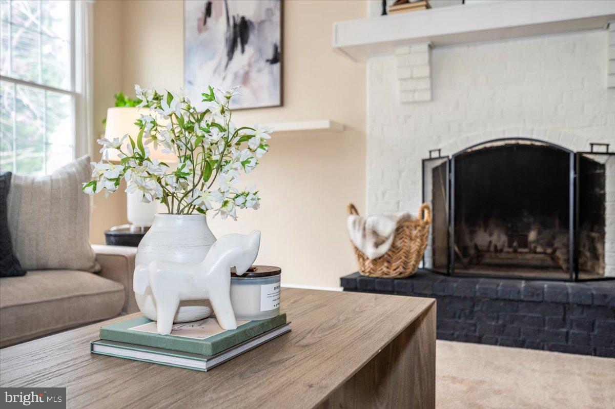 CLOPPERS MILL WEST - Residential