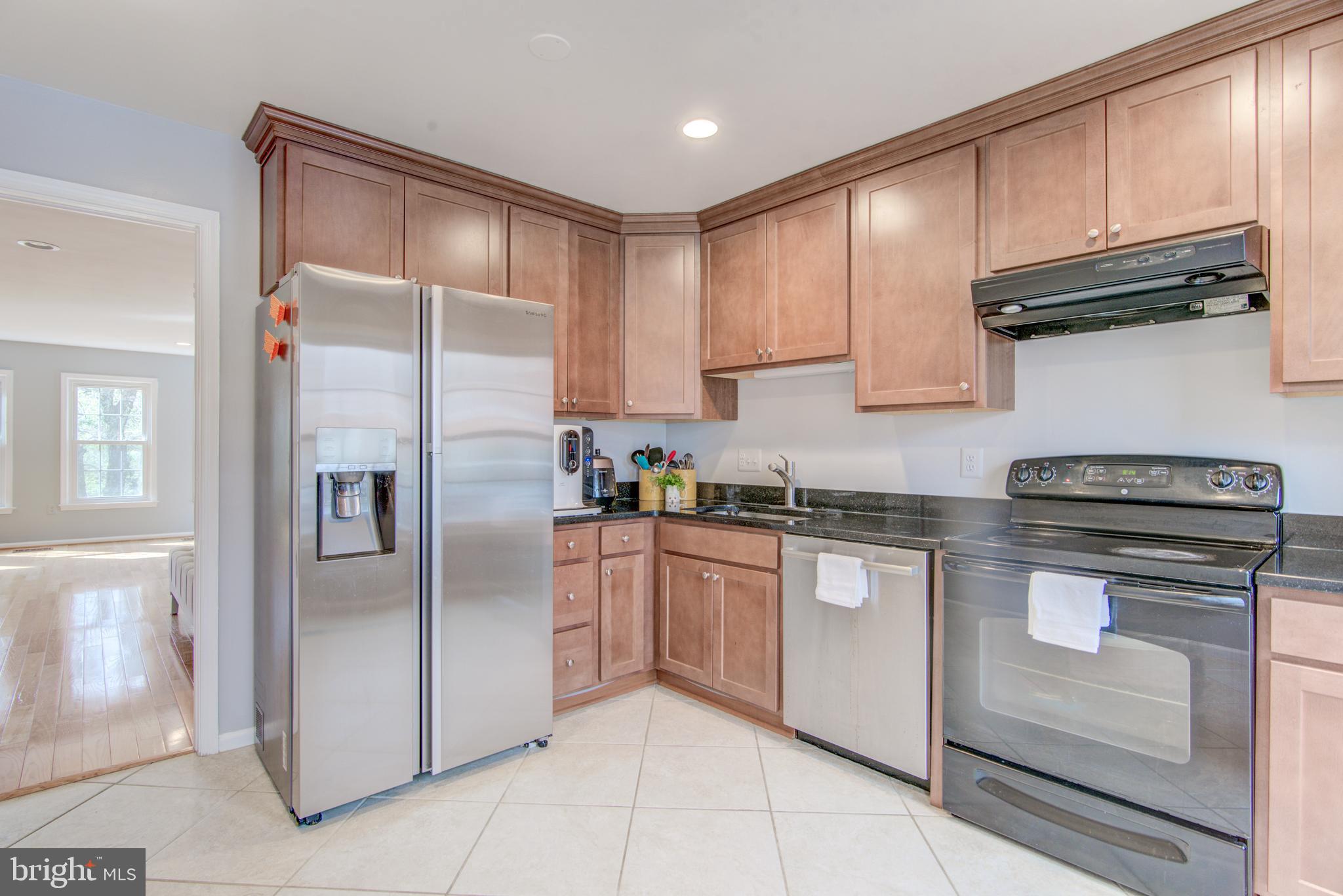 MCLEAN PARK MANOR - Residential