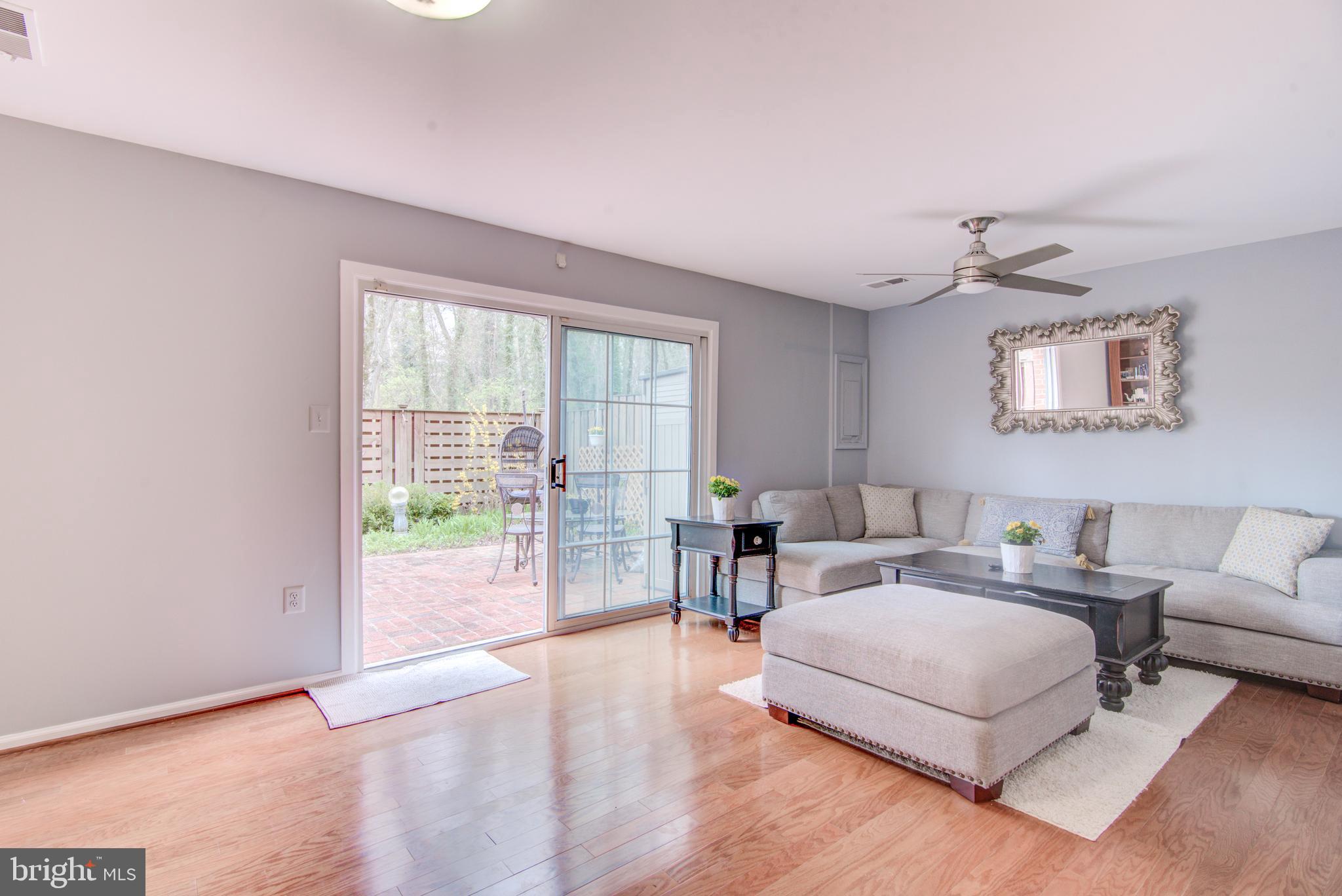 MCLEAN PARK MANOR - Residential