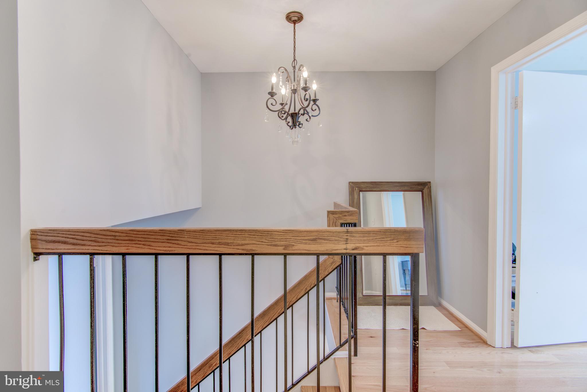 MCLEAN PARK MANOR - Residential