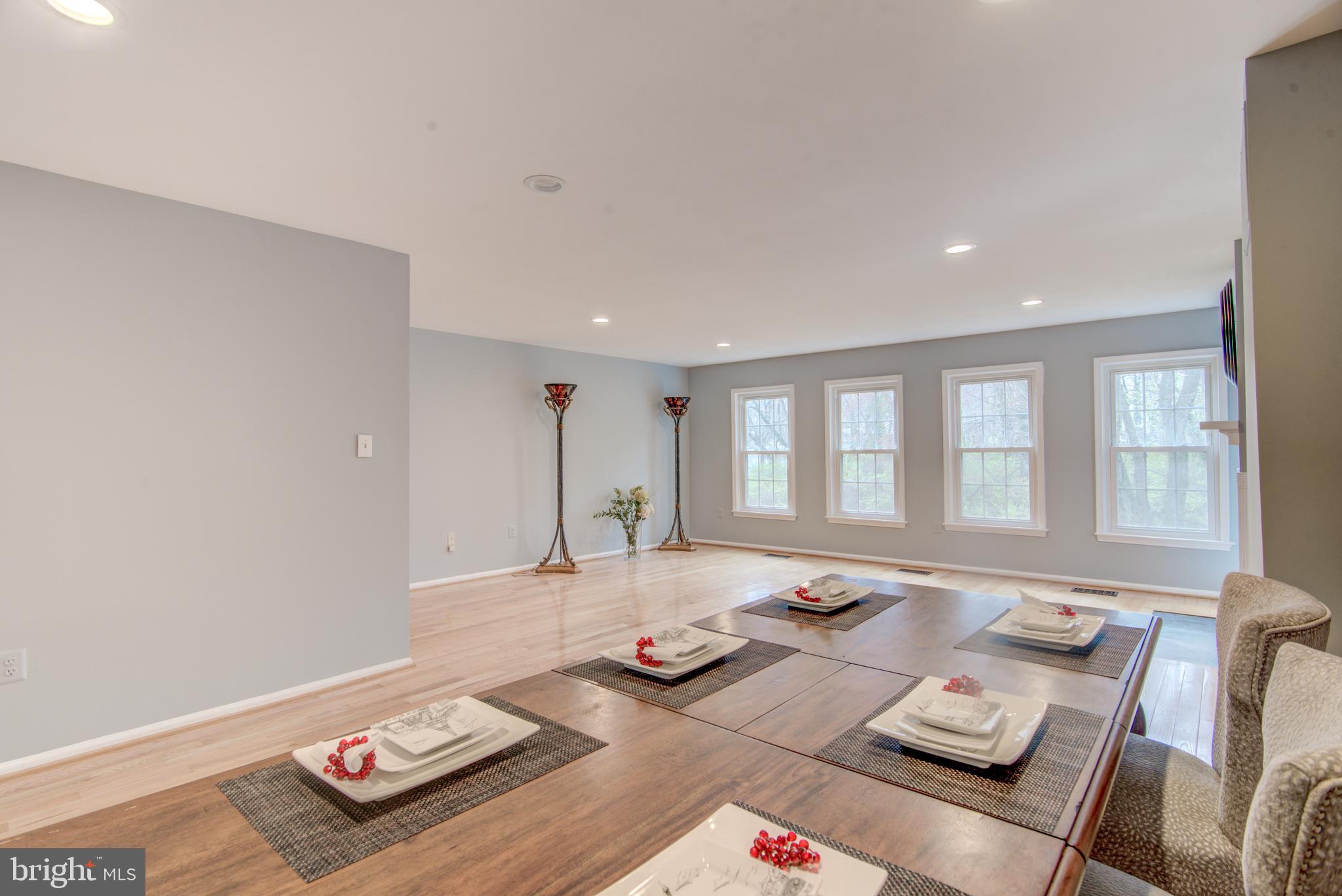 MCLEAN PARK MANOR - Residential