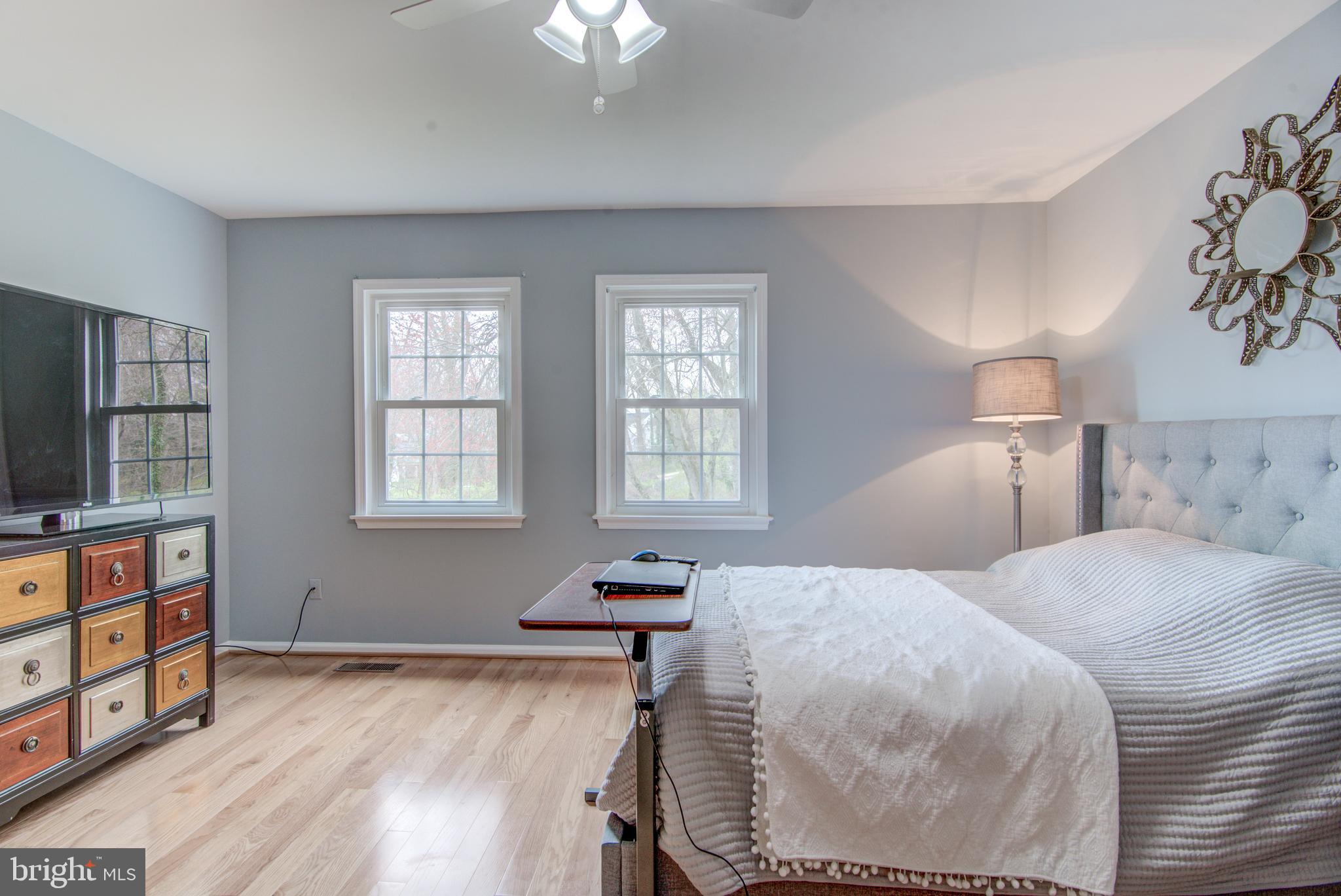 MCLEAN PARK MANOR - Residential