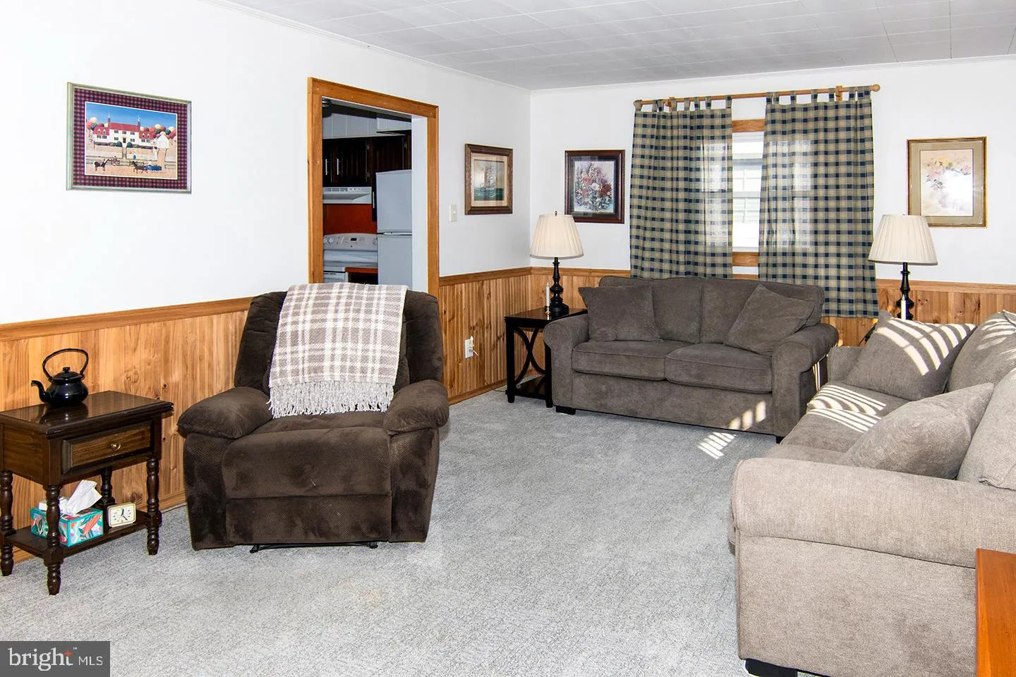 Runnemede, New Jersey 08078, United States, 3 Bedrooms Bedrooms, ,1 BathroomBathrooms,Residential,Pending,17068