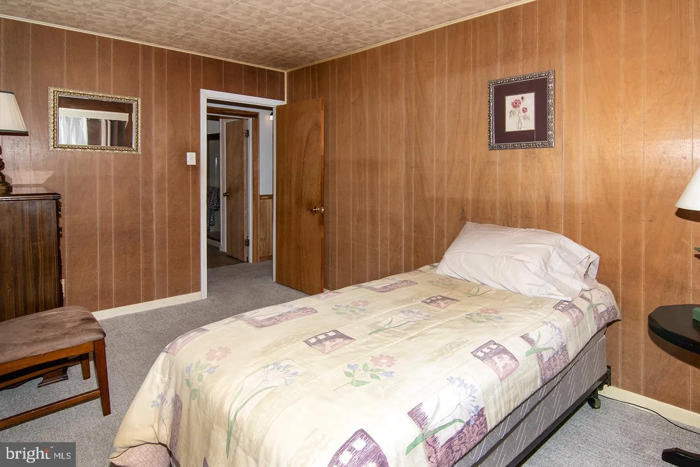 Runnemede, New Jersey 08078, United States, 3 Bedrooms Bedrooms, ,1 BathroomBathrooms,Residential,Pending,17068