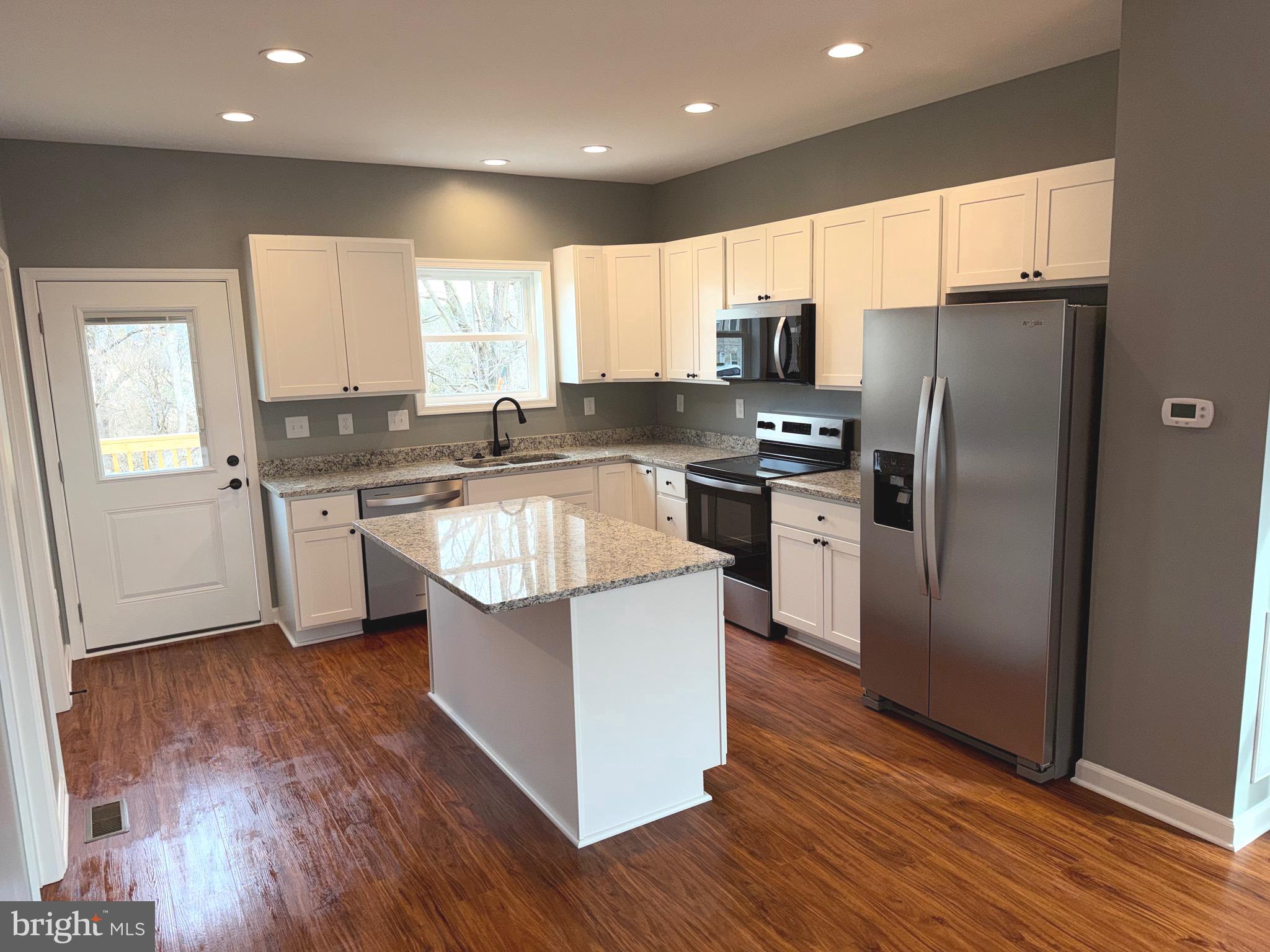 COLD SPRING RUN - Residential