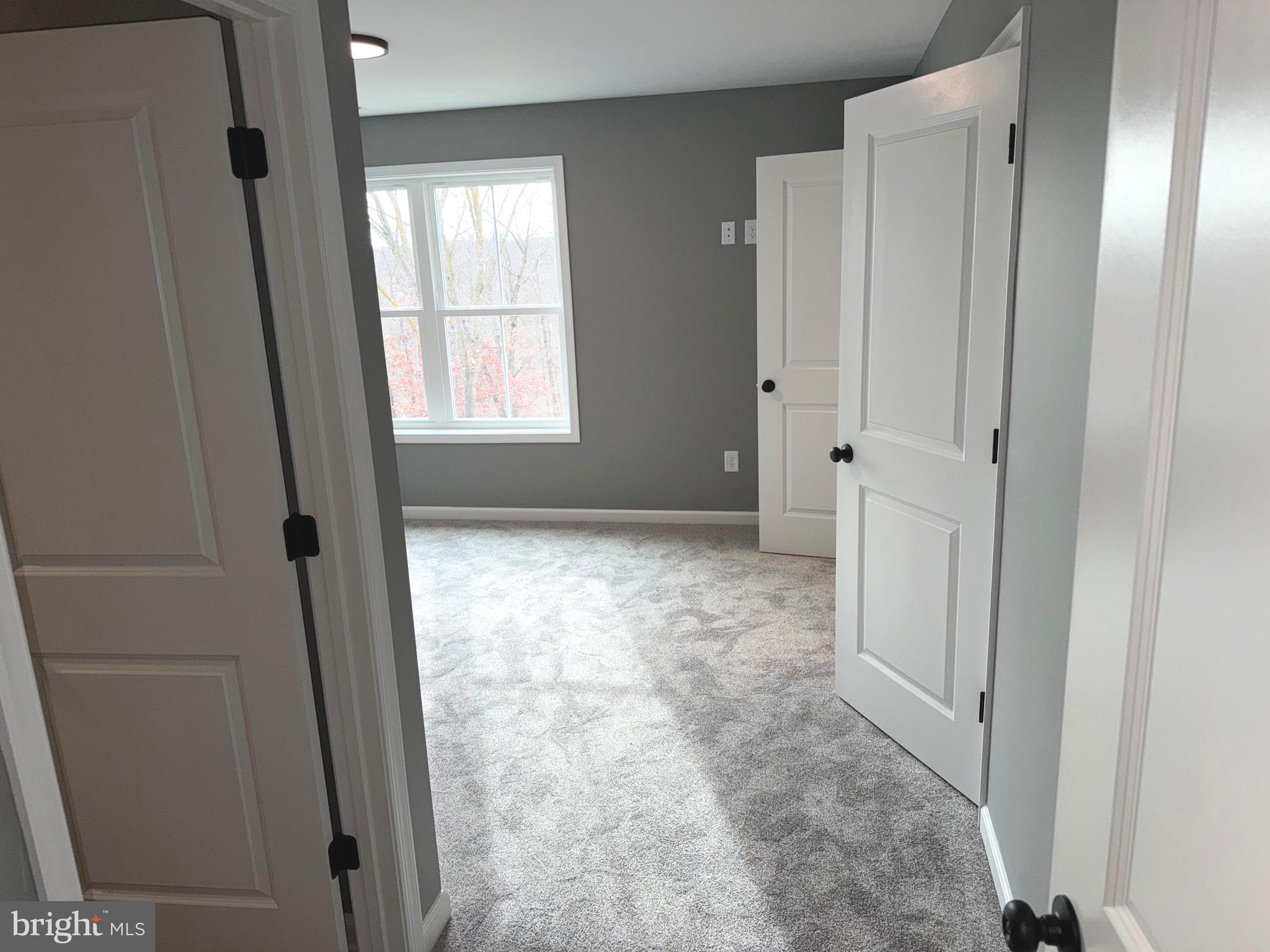 COLD SPRING RUN - Residential