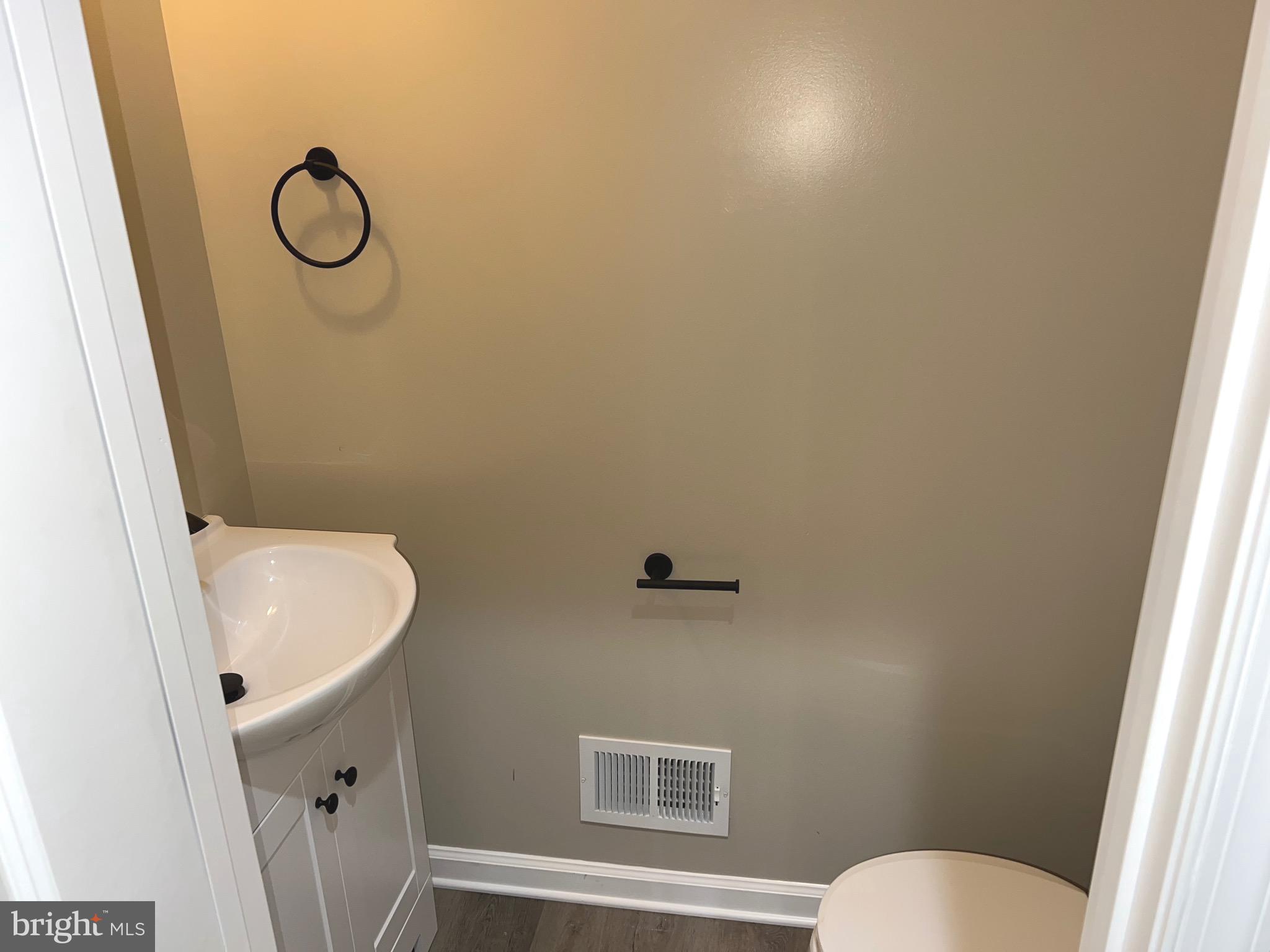 COLD SPRING RUN - Residential