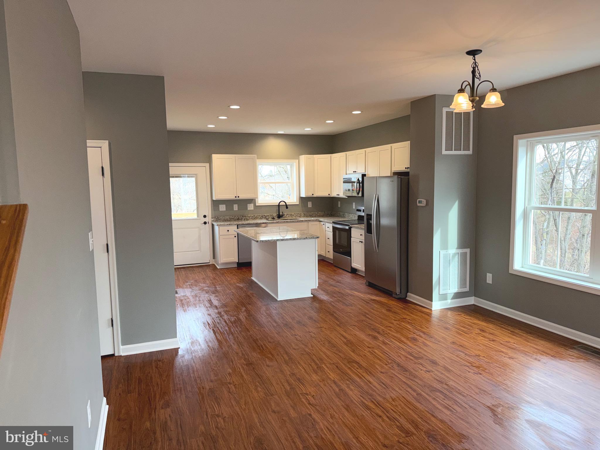 COLD SPRING RUN - Residential