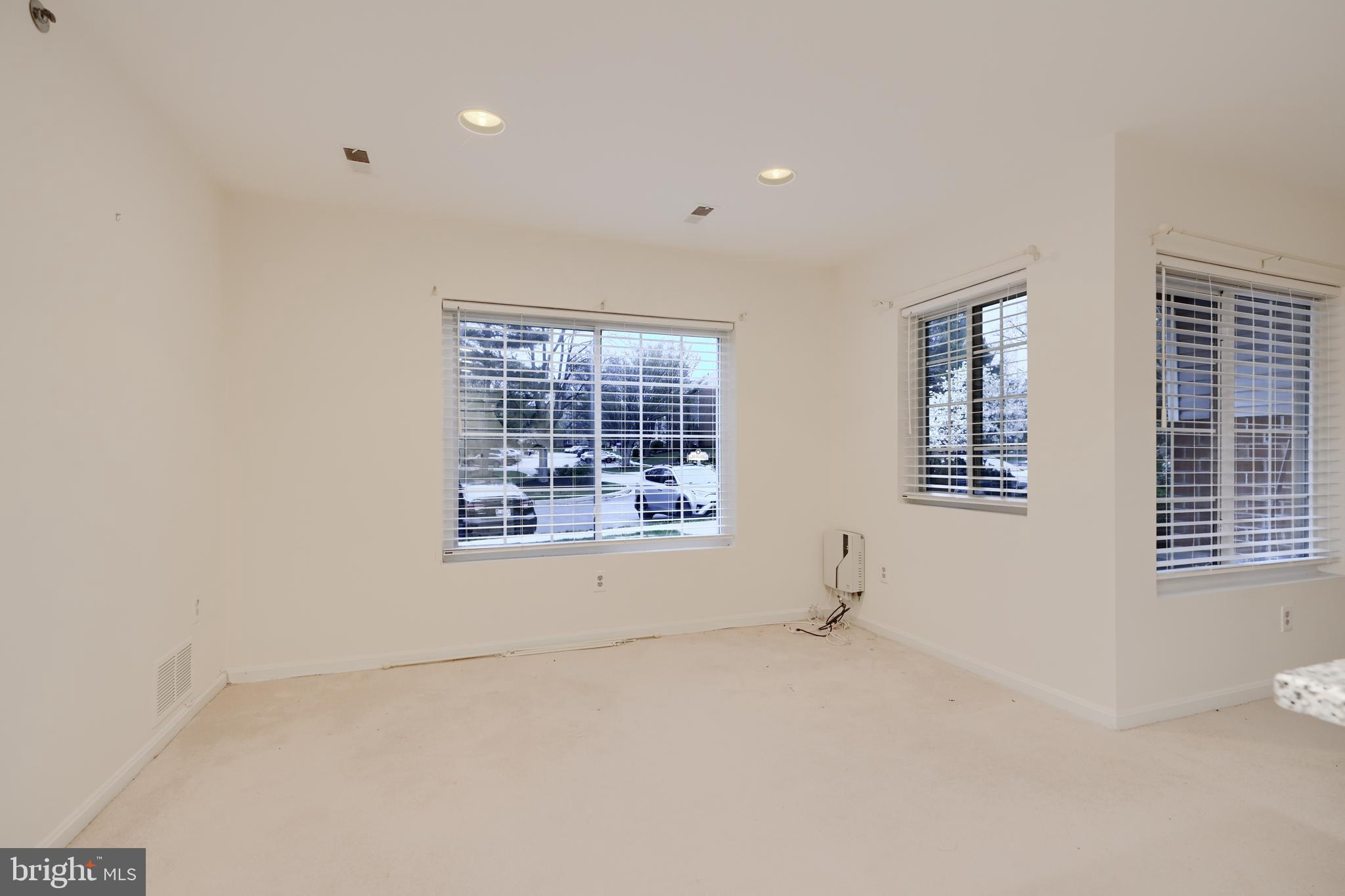 MAYS CHAPEL - Residential