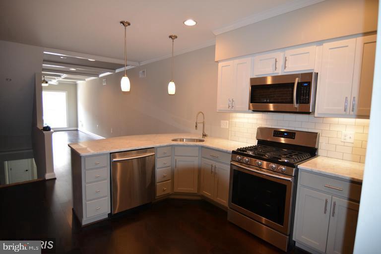 CANTON - Residential
