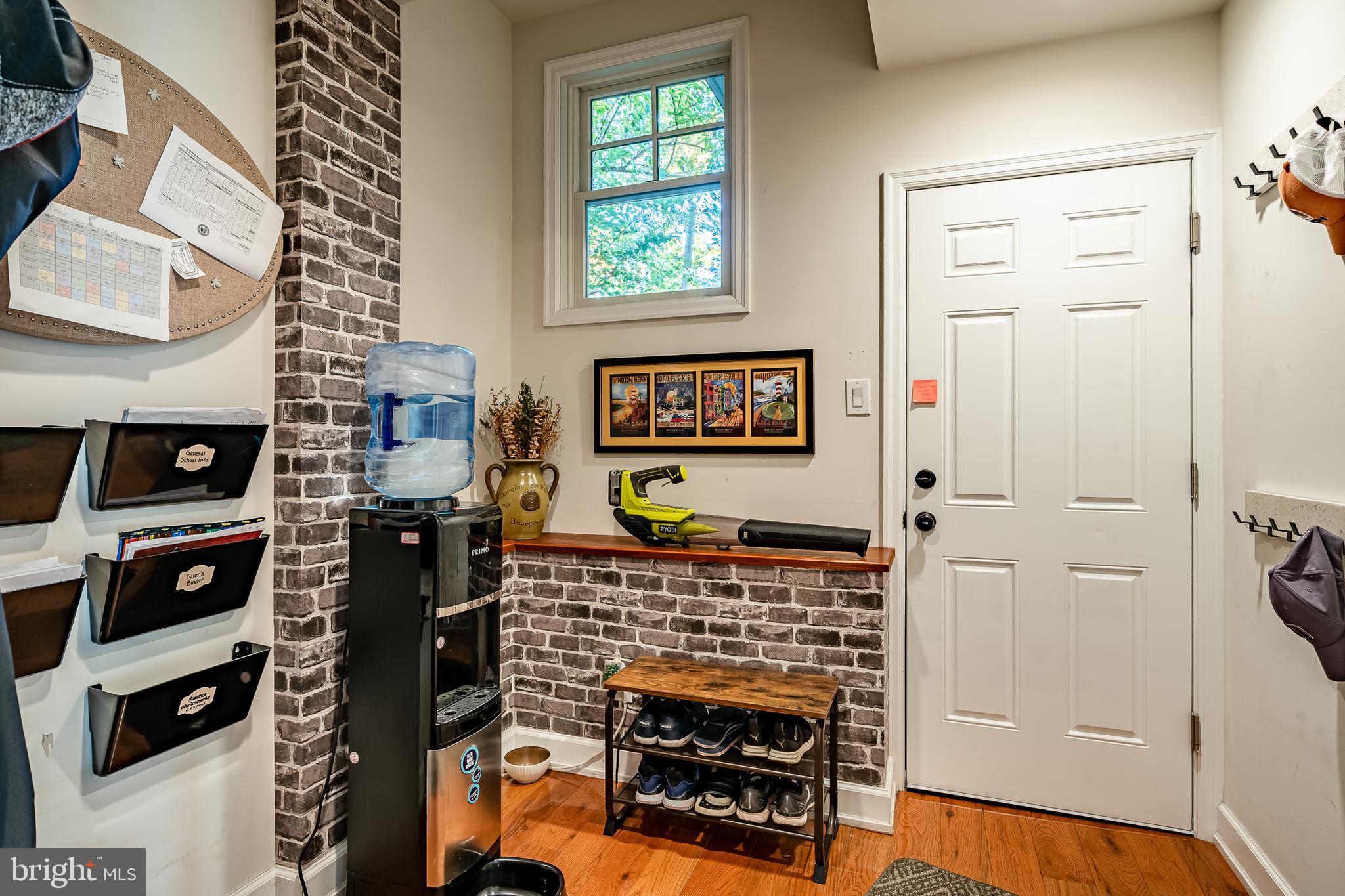 SOUTH WAYNE - Residential