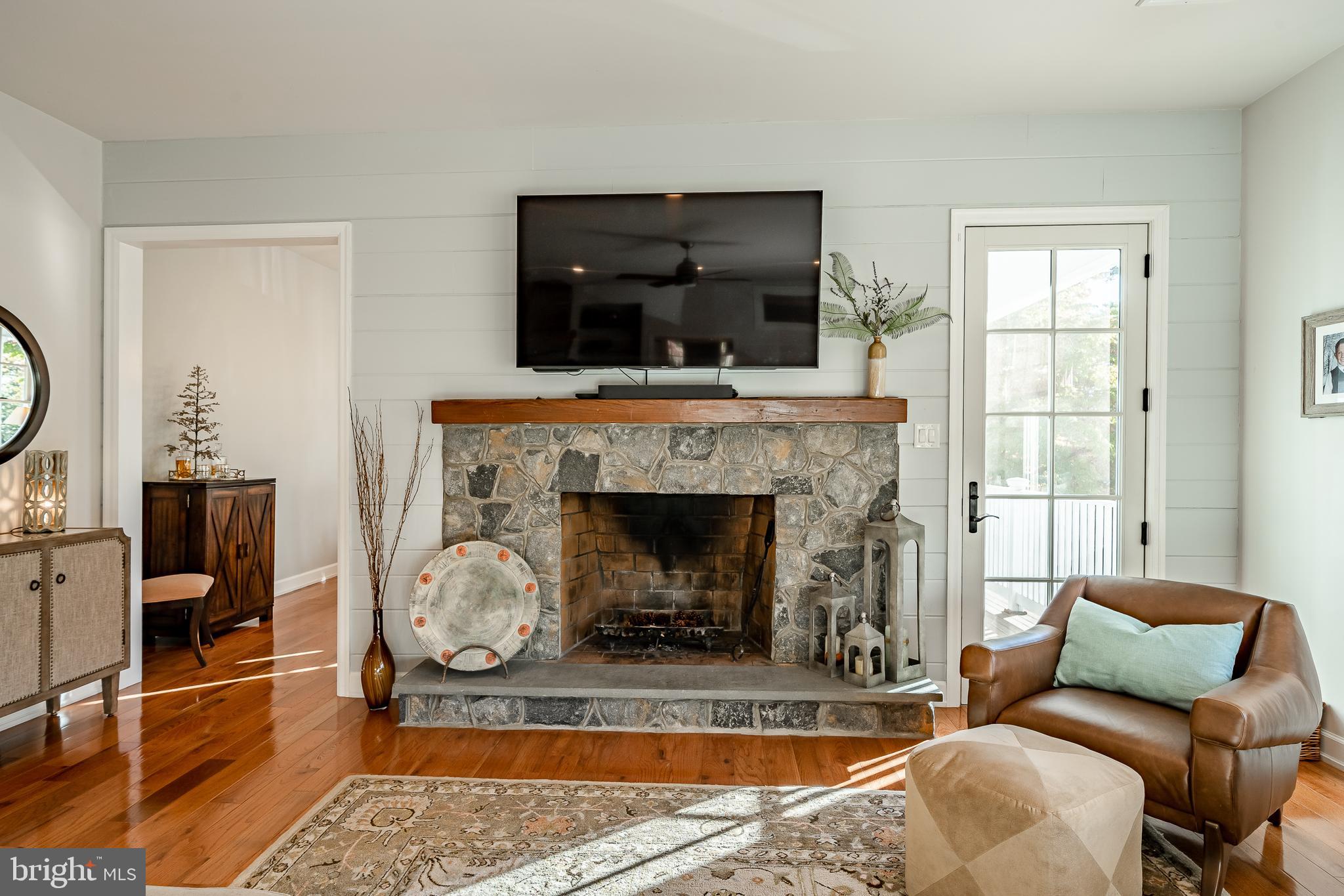 SOUTH WAYNE - Residential