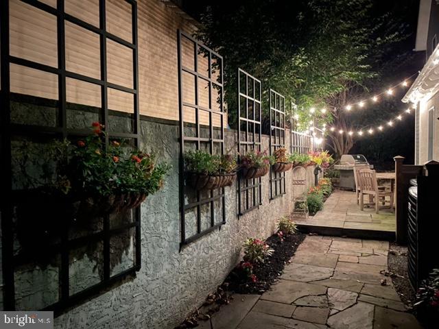 SOUTH WAYNE - Residential