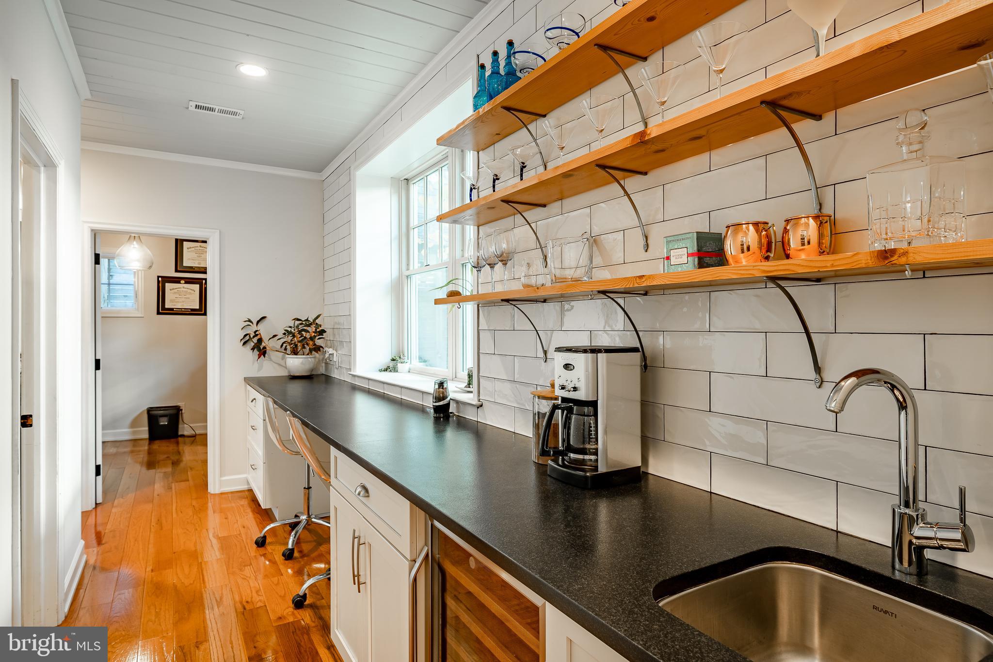 SOUTH WAYNE - Residential