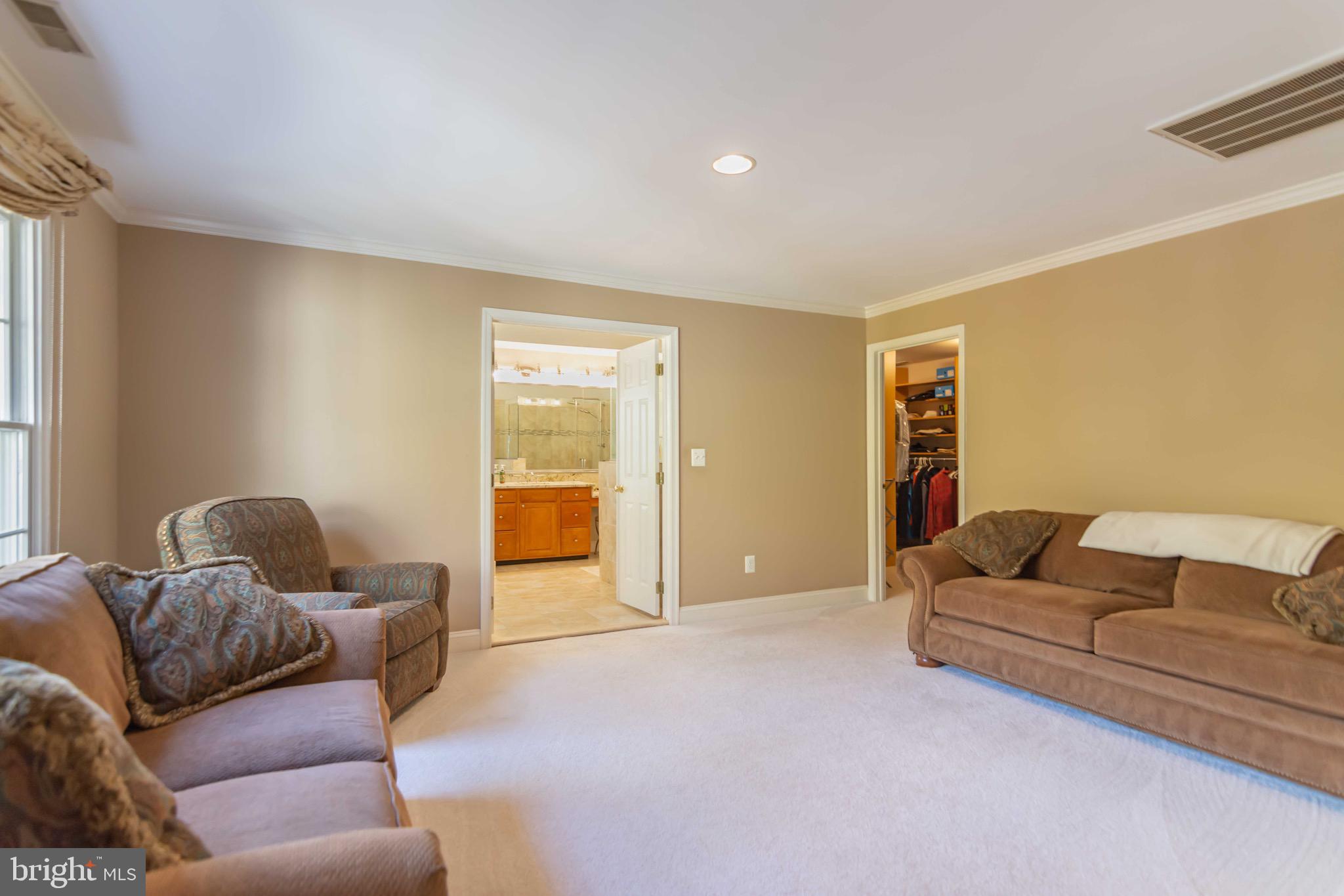 ANNAPOLIS PRESERVE - Residential