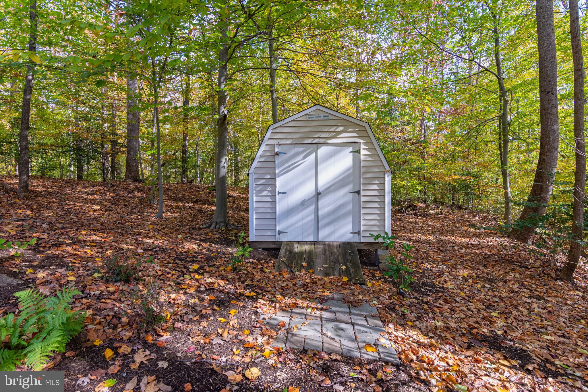 ANNAPOLIS PRESERVE - Residential