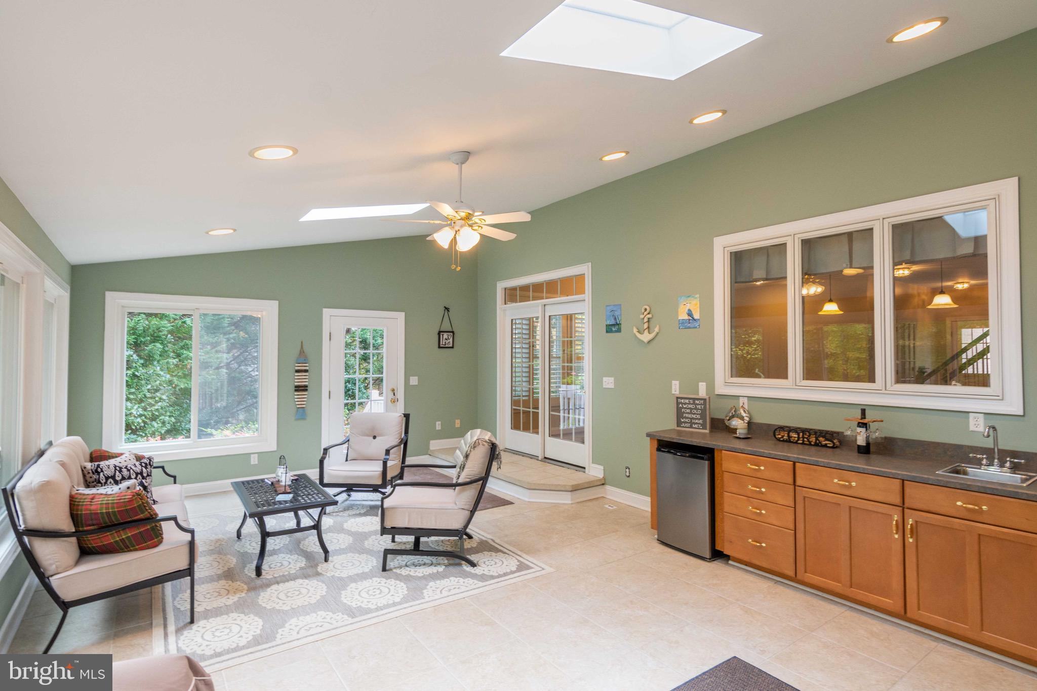 ANNAPOLIS PRESERVE - Residential