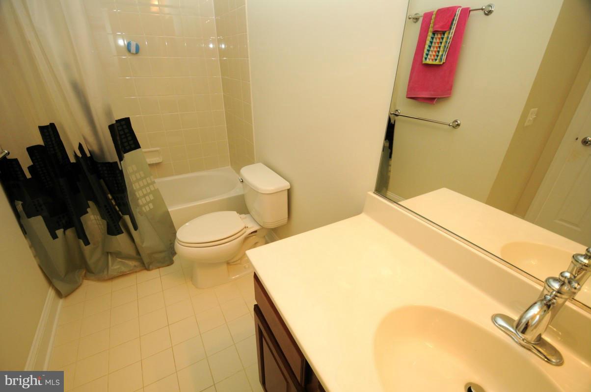 RED CEDAR - Residential