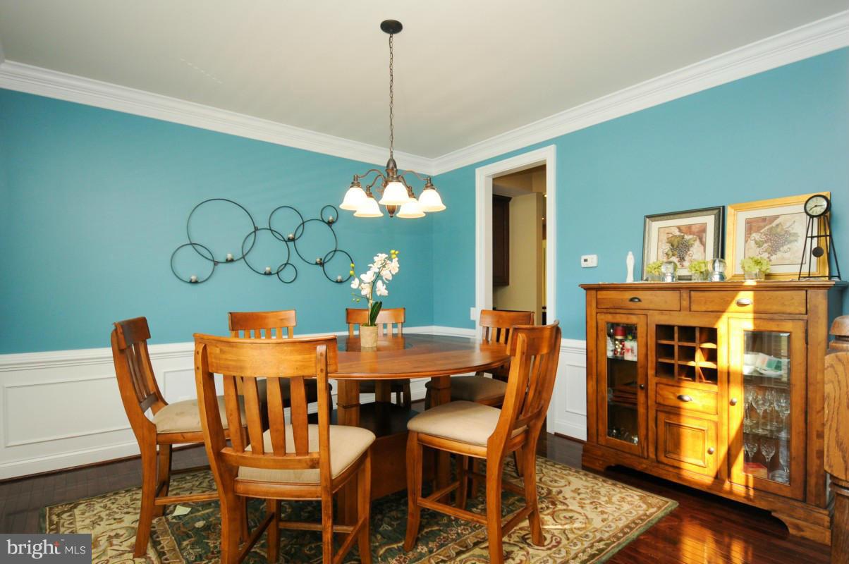 RED CEDAR - Residential