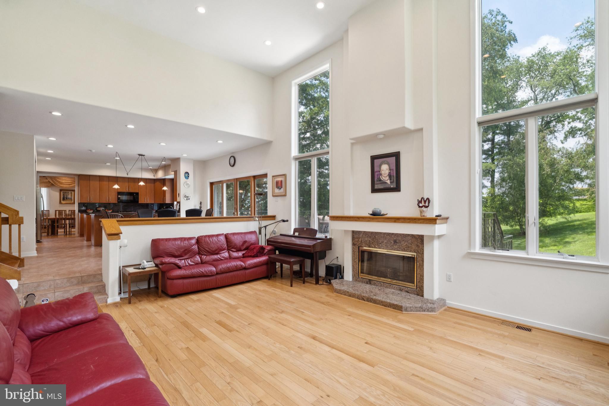 JUSTA FARMS - Residential