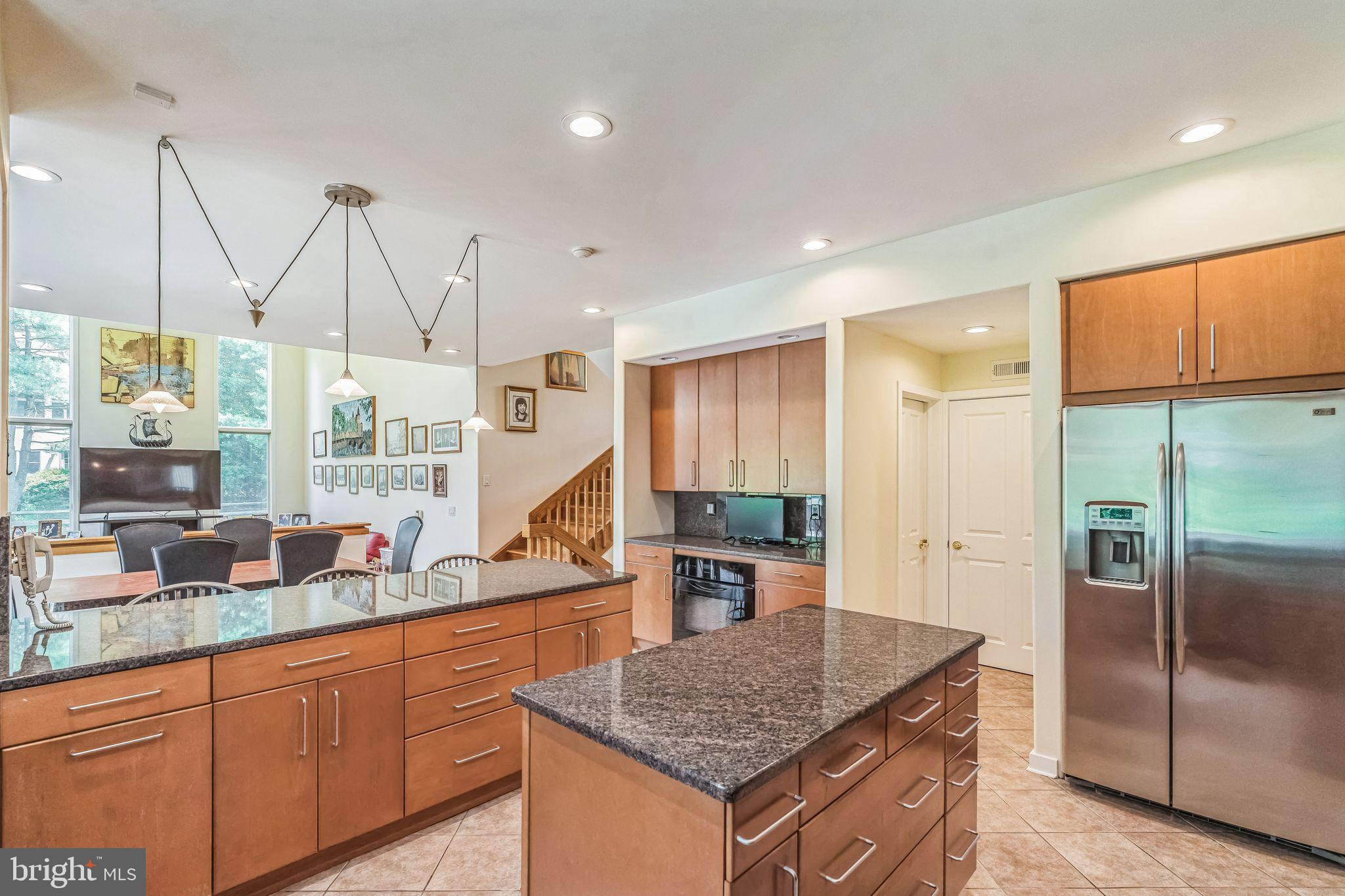 JUSTA FARMS - Residential