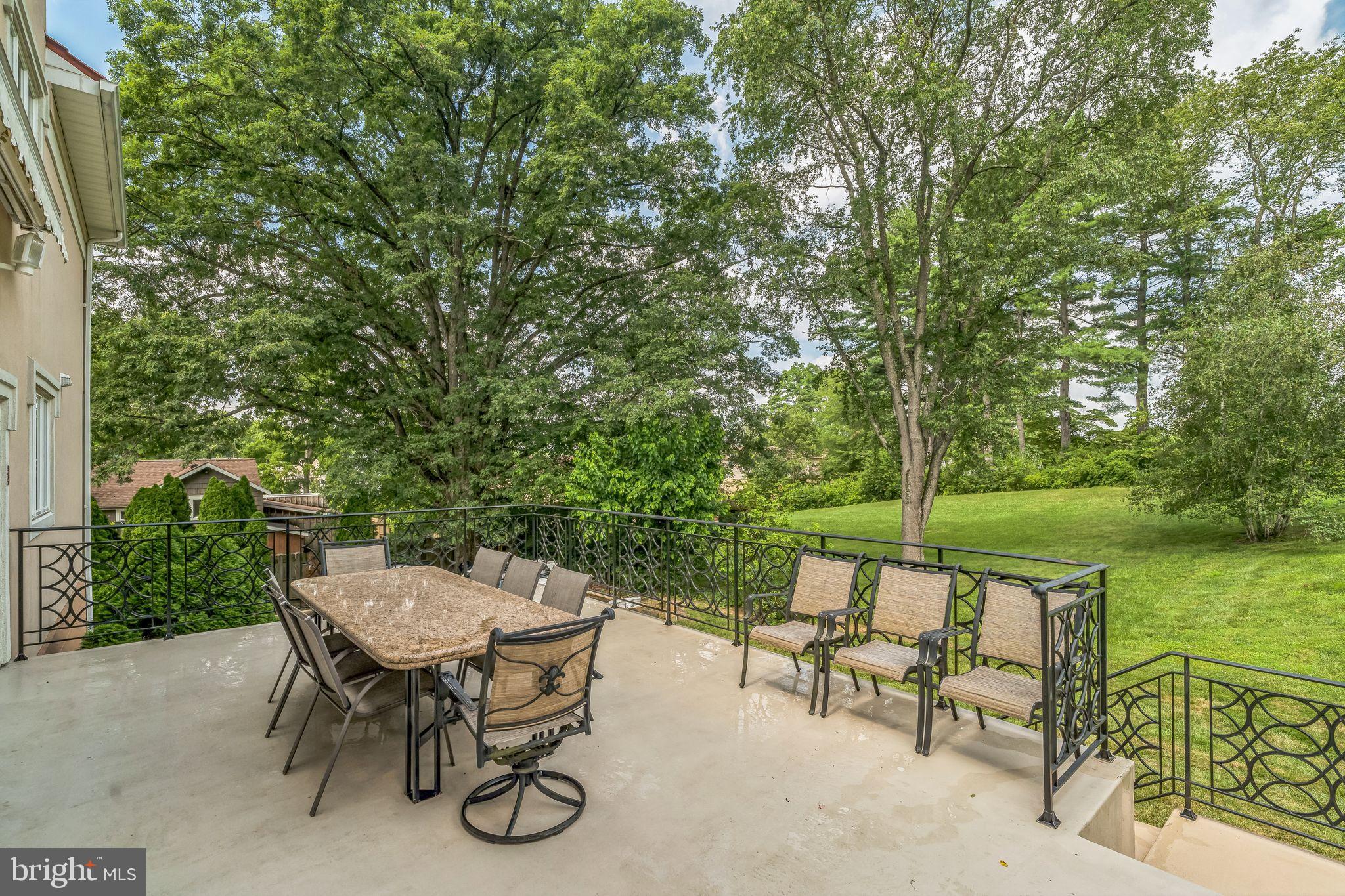 JUSTA FARMS - Residential