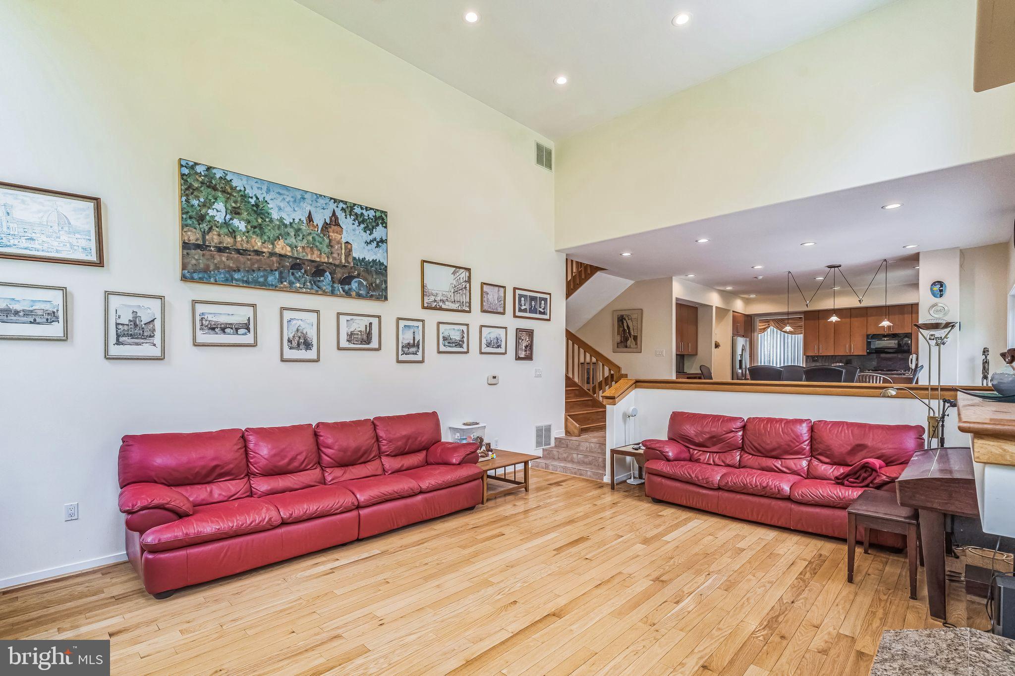 JUSTA FARMS - Residential