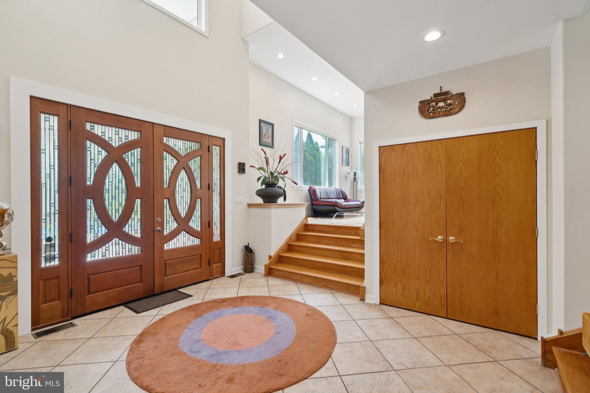 JUSTA FARMS - Residential