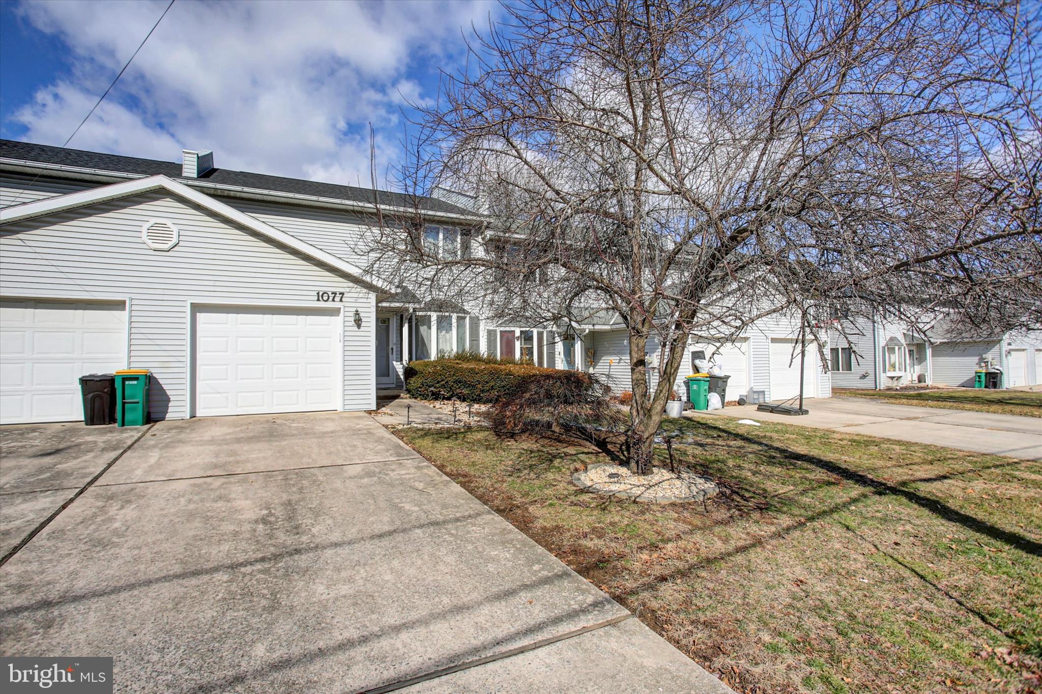 MILL CREEK - Residential