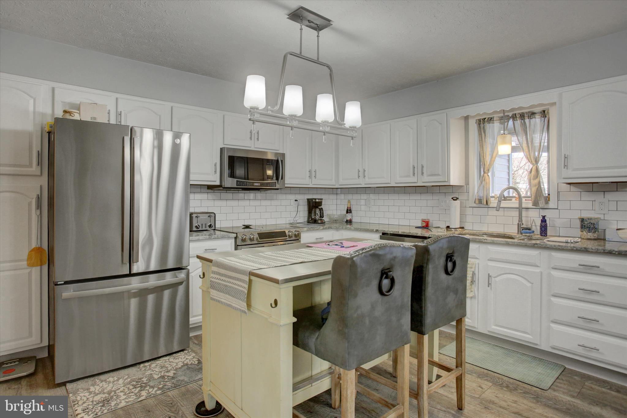 MILL CREEK - Residential