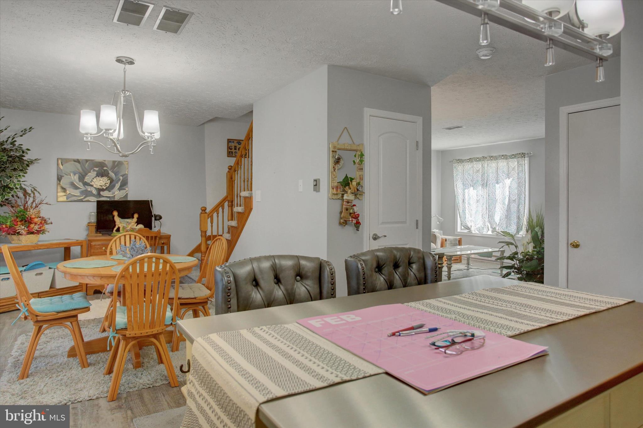 MILL CREEK - Residential