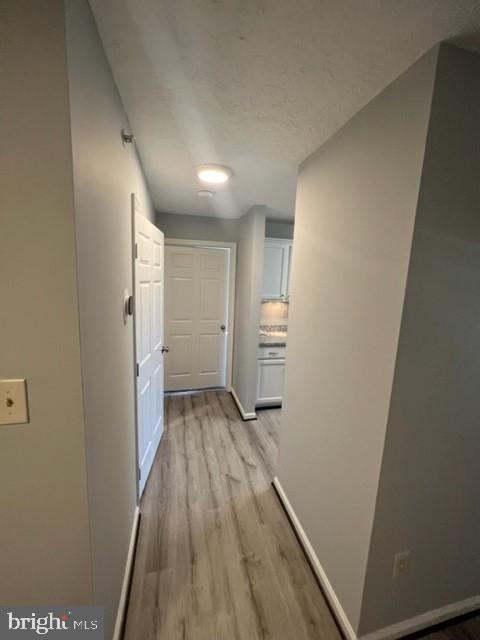 STUART MECHANIC - Residential Lease