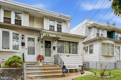 Townhouse For Sale - 1817 45th Street<br/> PENNSAUKEN, NJ 08110
