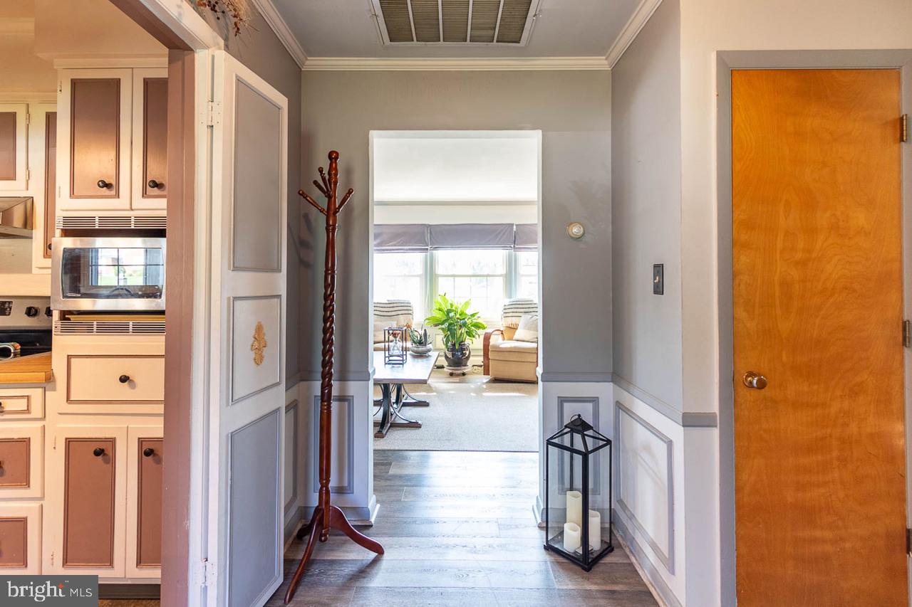 204 OAKDALE ROAD