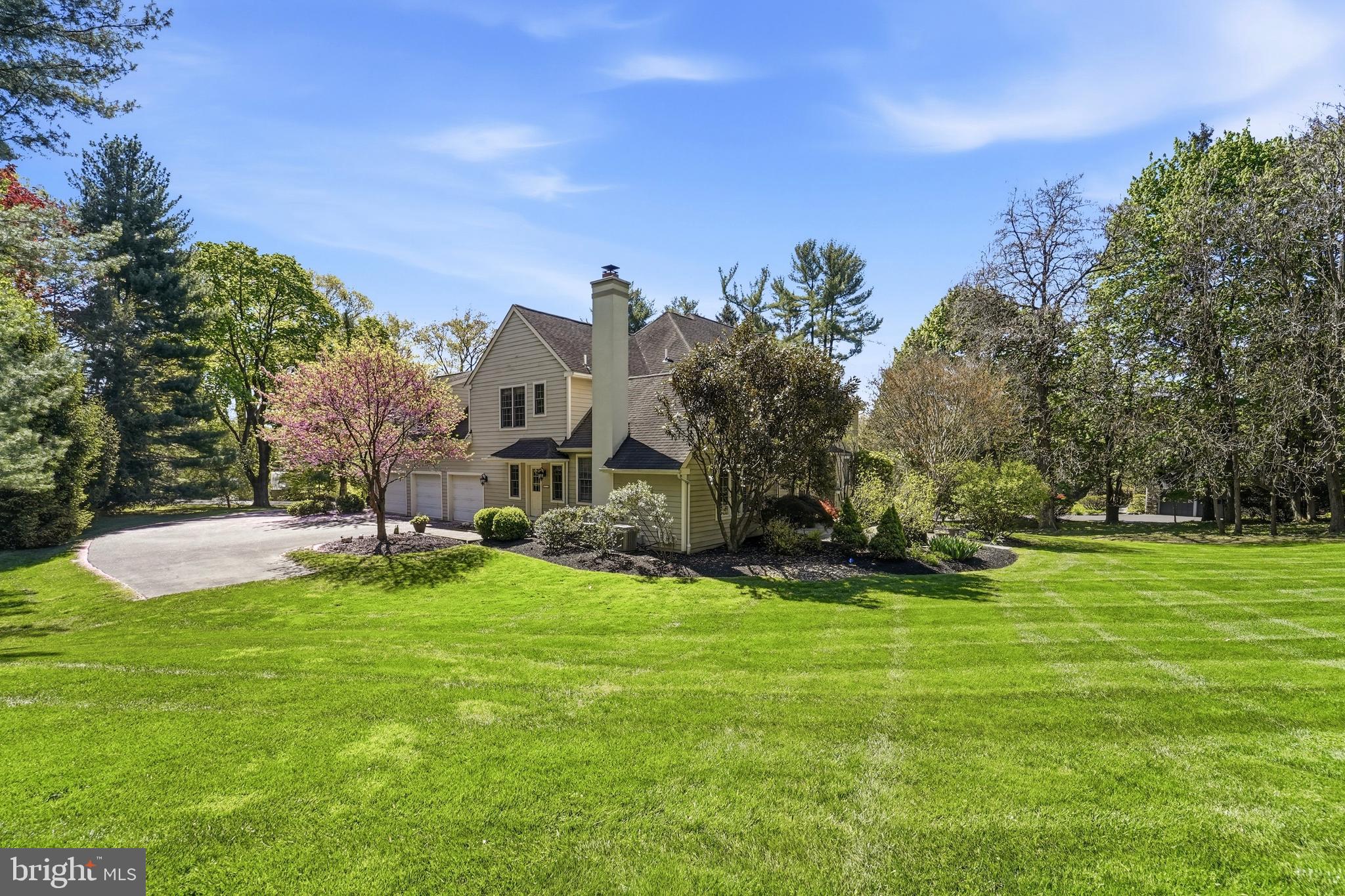 MEADOWBROOK - Residential