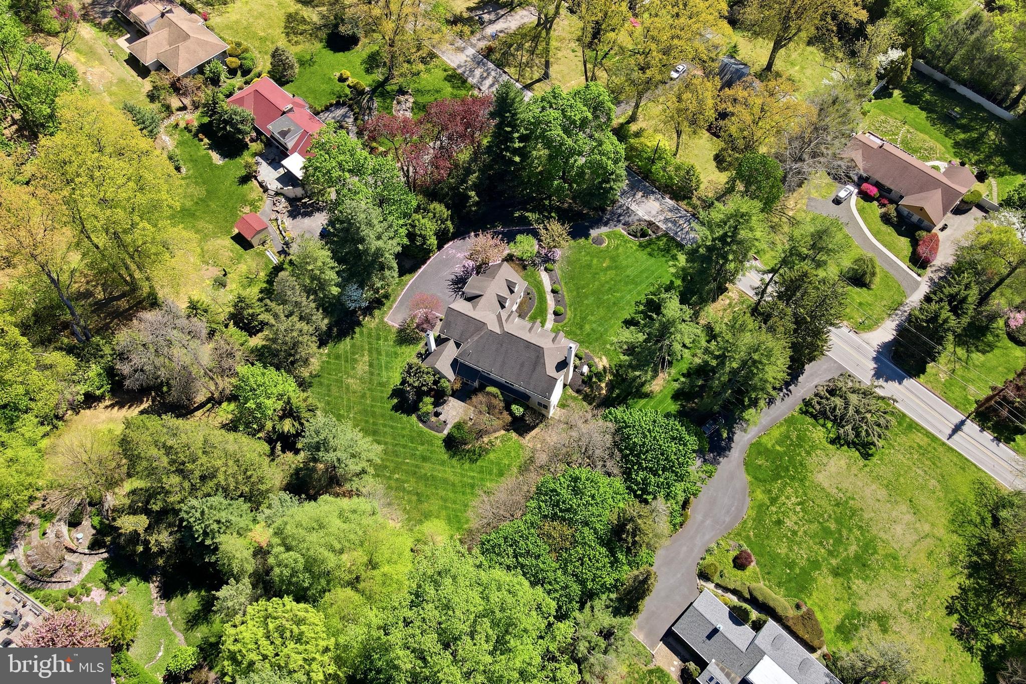 MEADOWBROOK - Residential