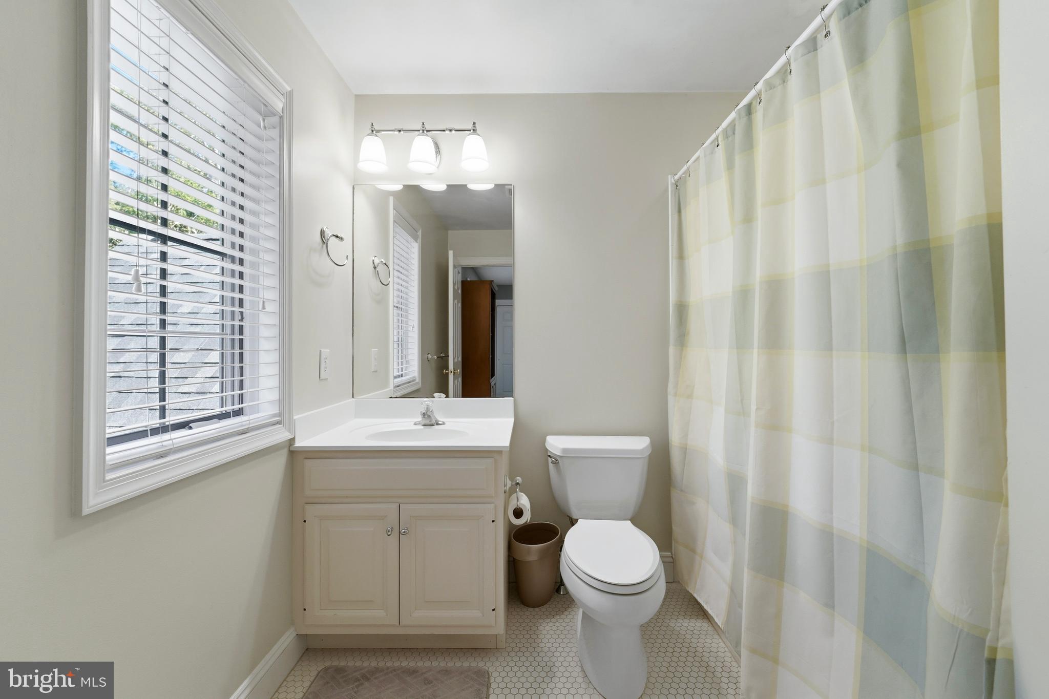 MEADOWBROOK - Residential