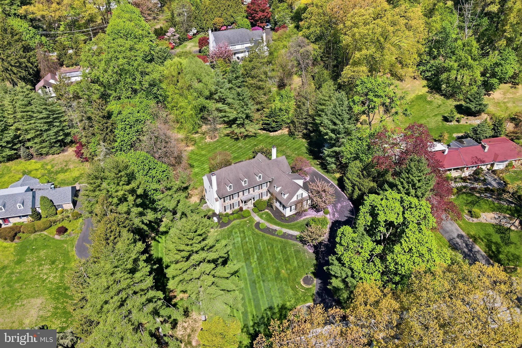 MEADOWBROOK - Residential