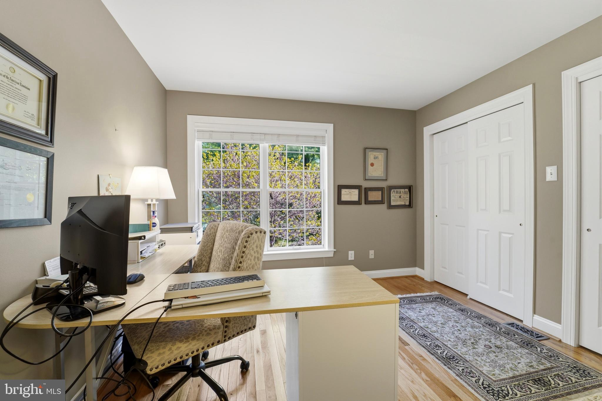 MEADOWBROOK - Residential