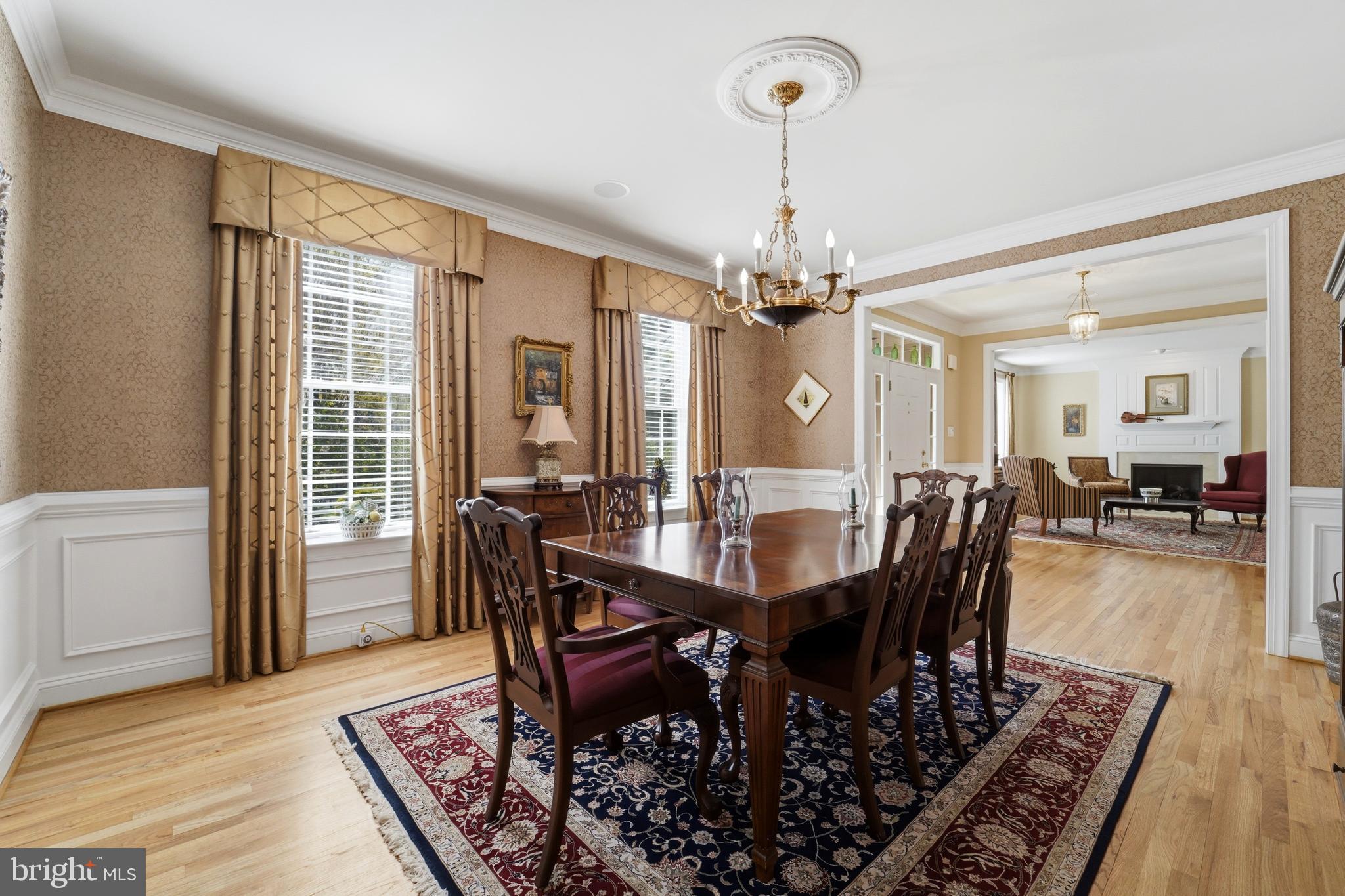 MEADOWBROOK - Residential