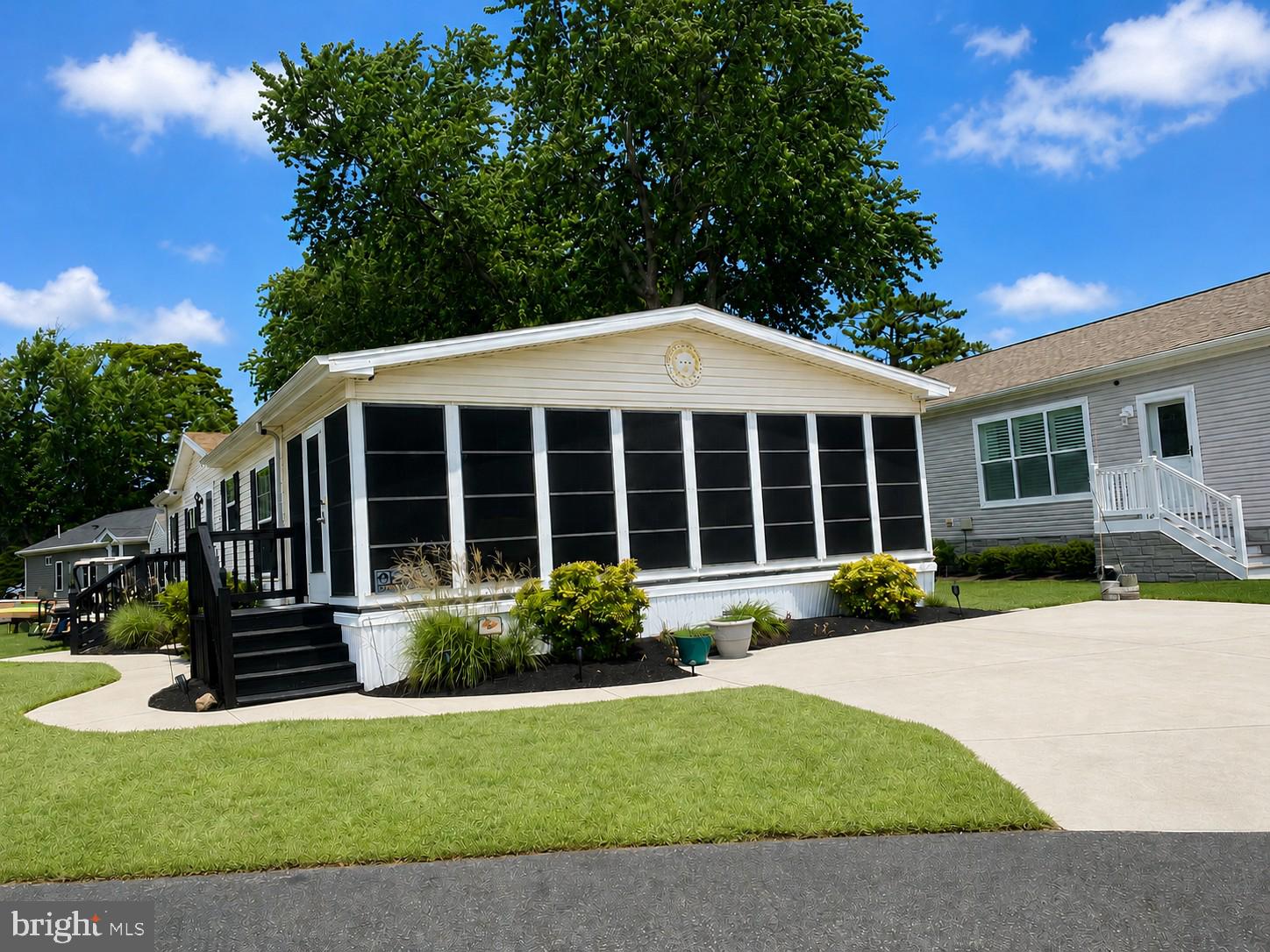 26733 SHARKSTOOTH DRIVE 20