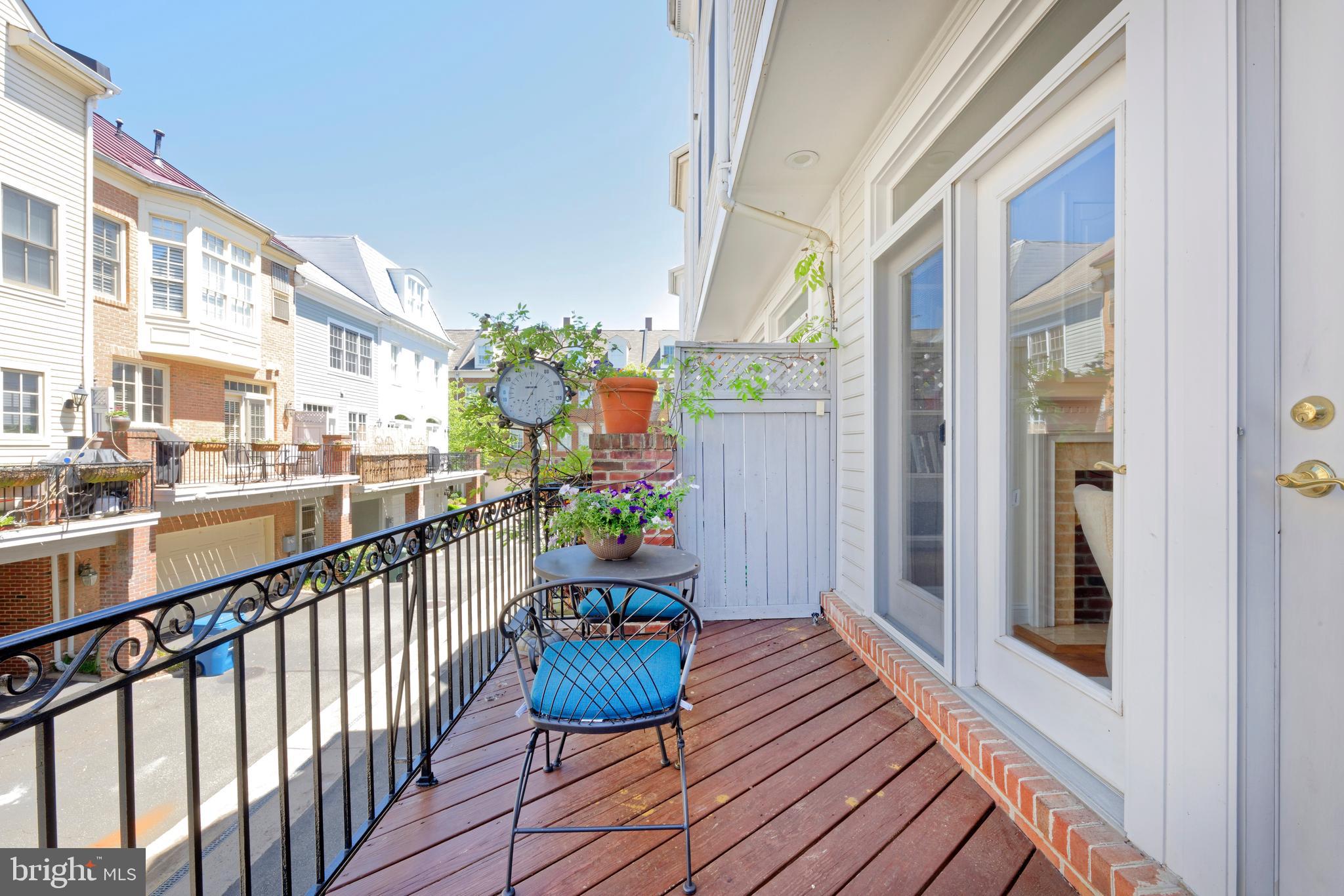 FORDS LANDING - Residential