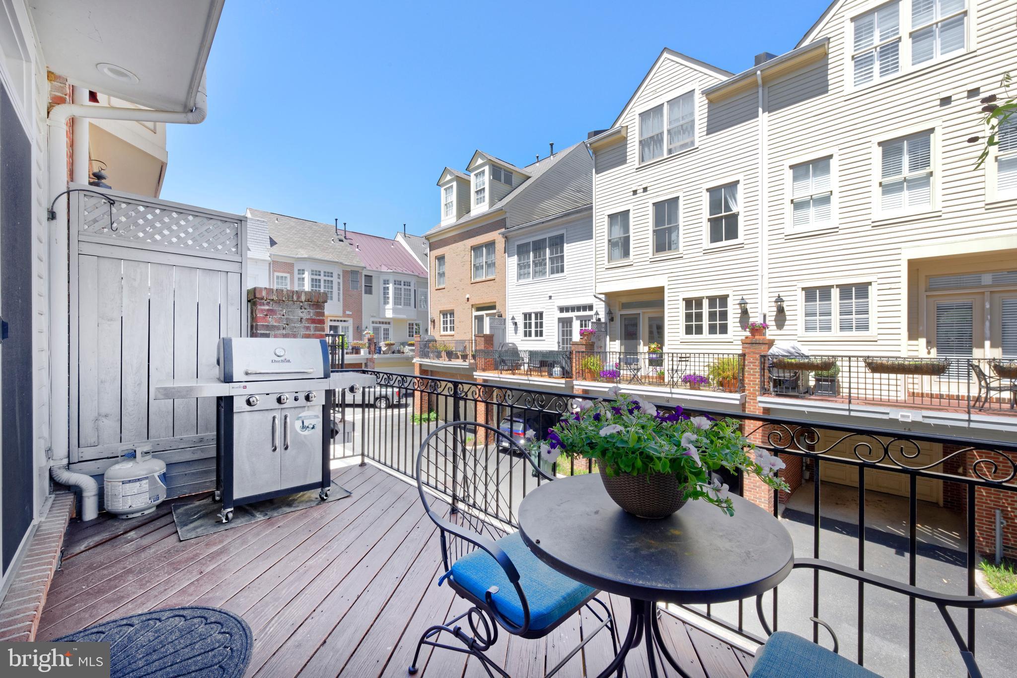 FORDS LANDING - Residential