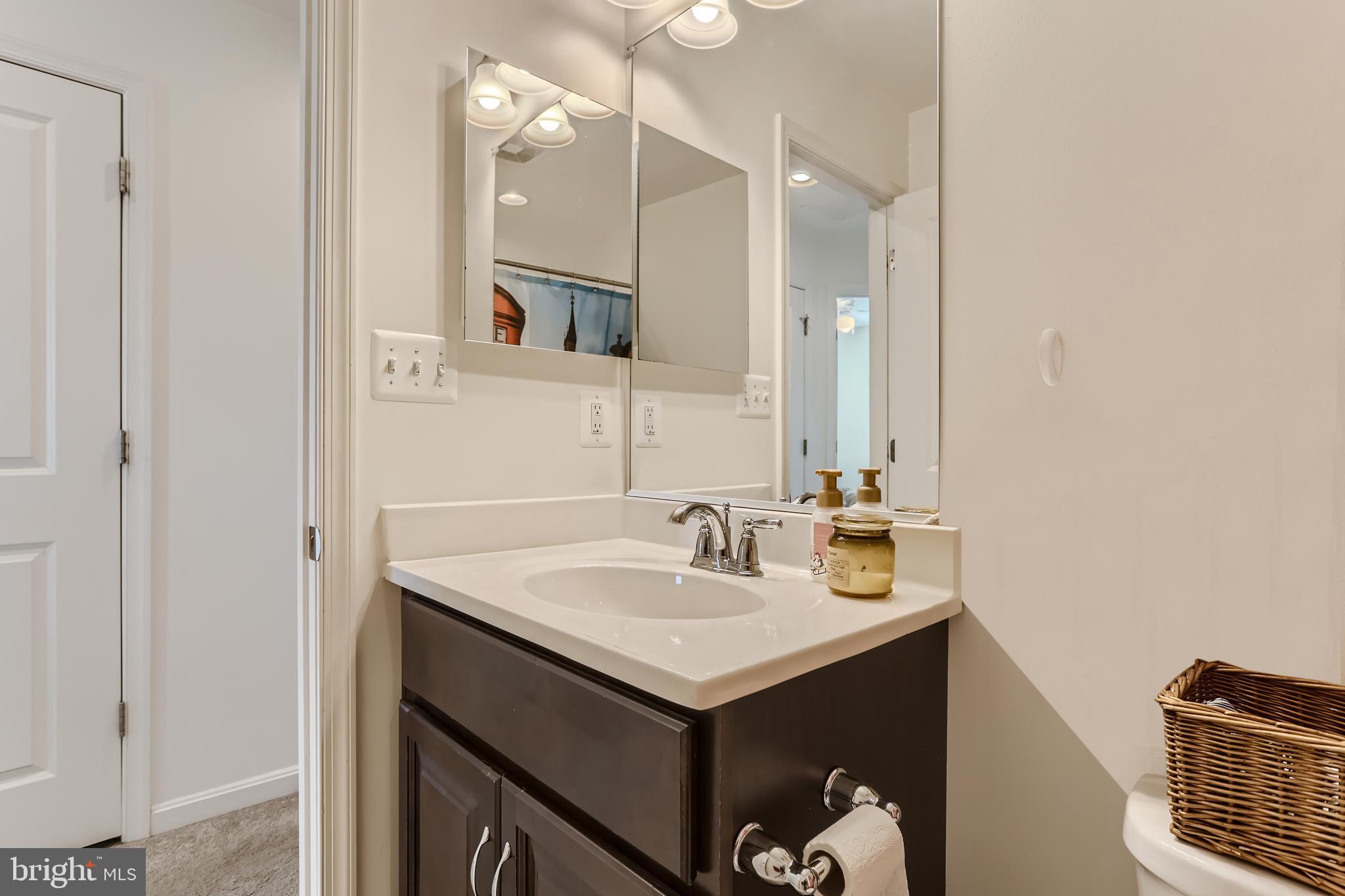 ROSEDALE - Residential